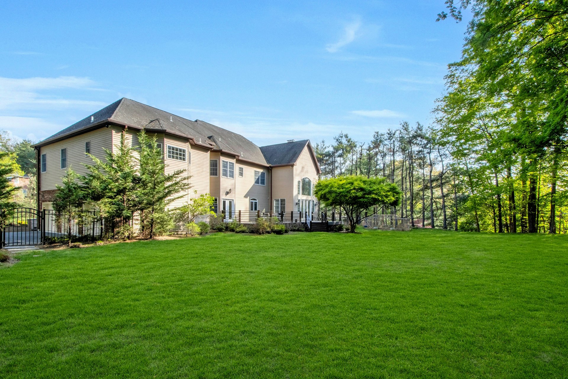 300 Skyridge Road 