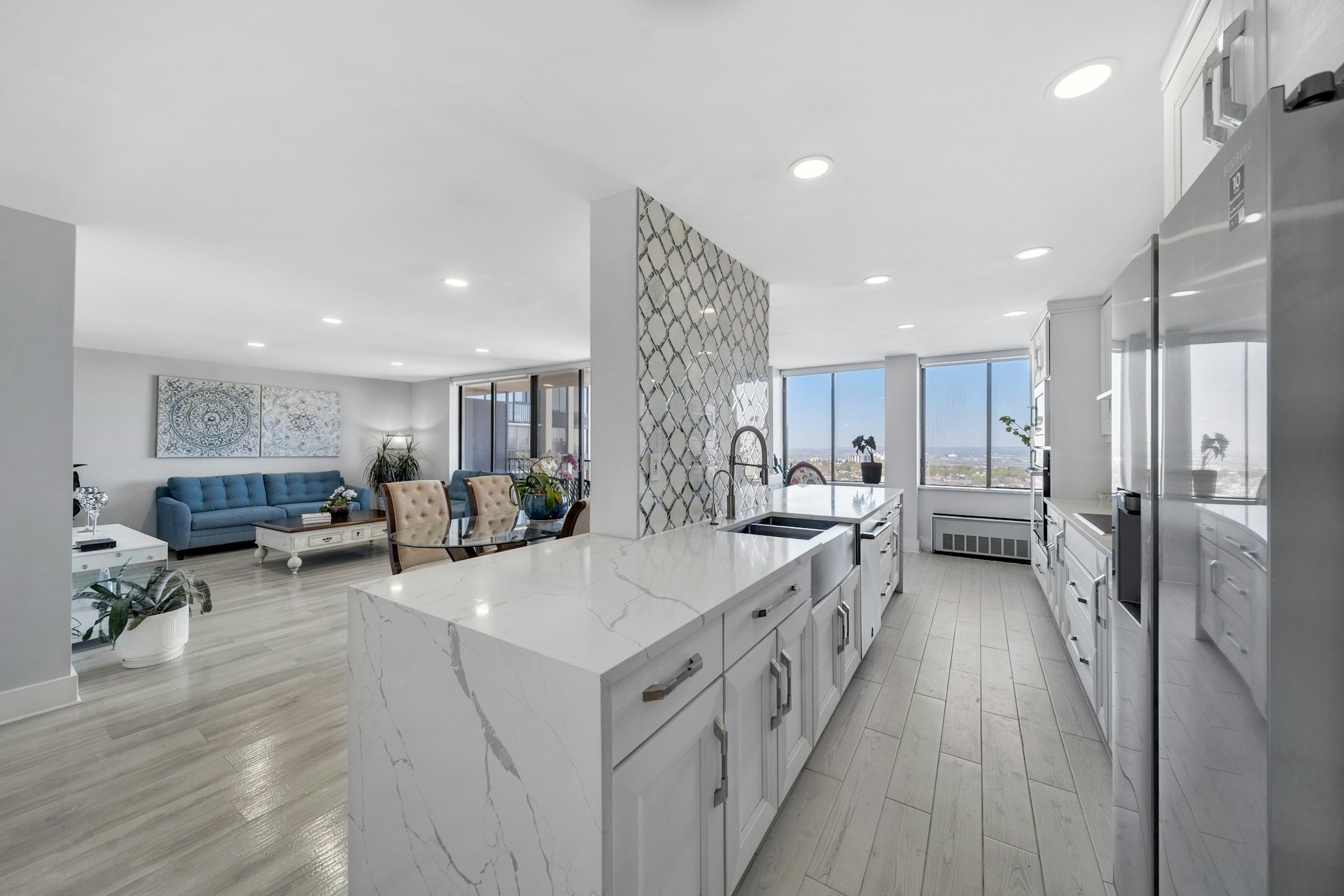 200 Winston Dr.  APT 2502