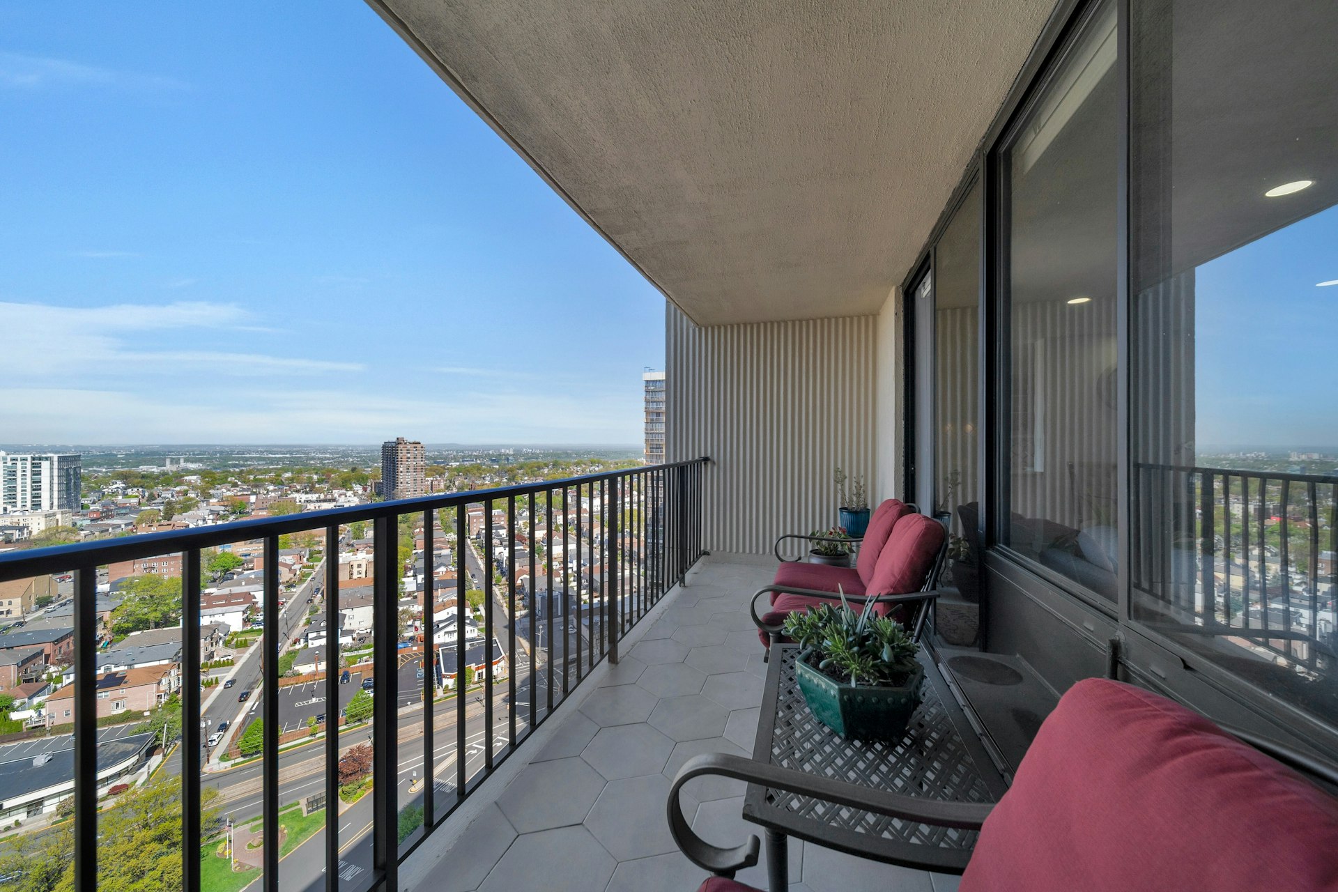 200 Winston Dr.  APT 2502