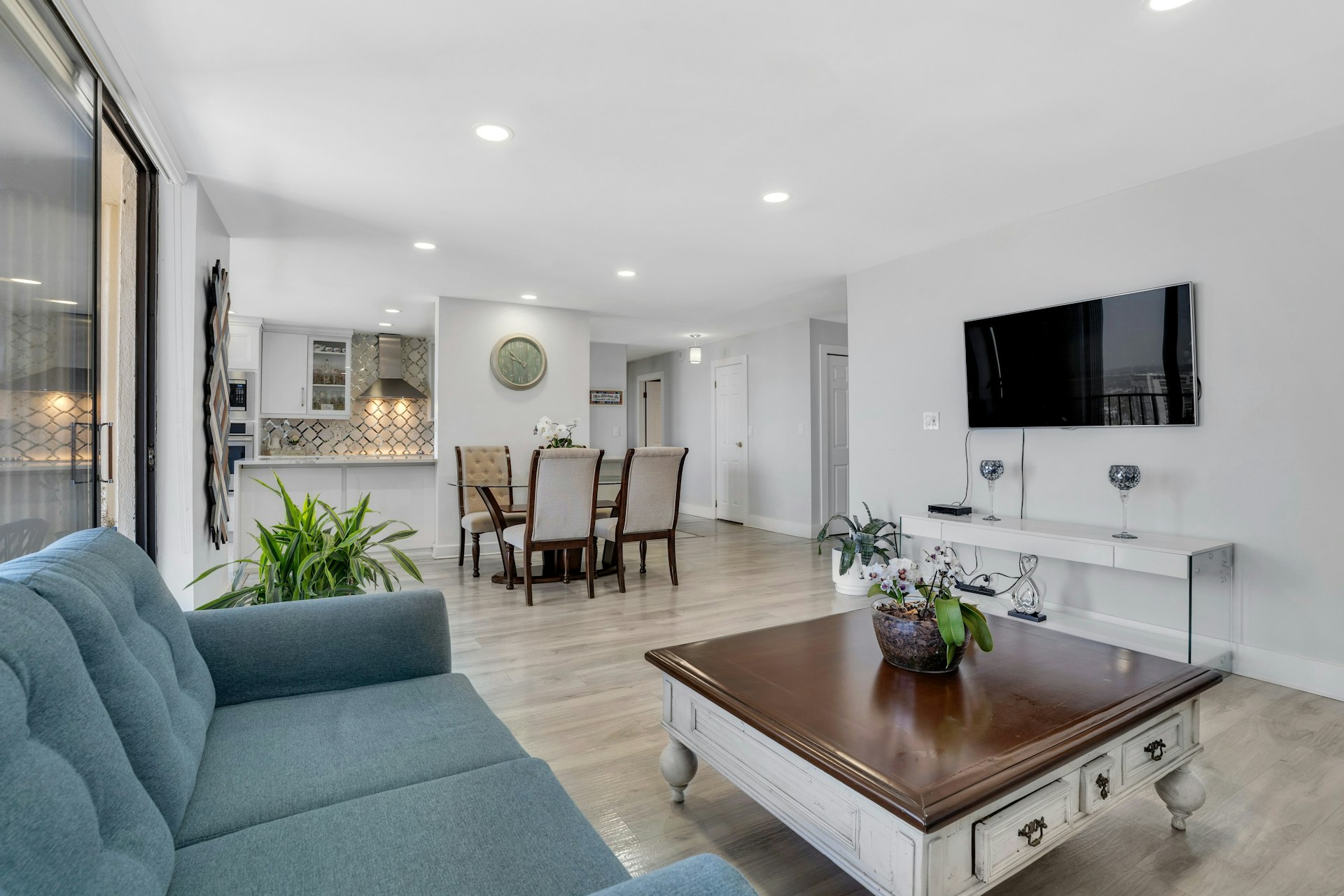 200 Winston Dr.  APT 2502