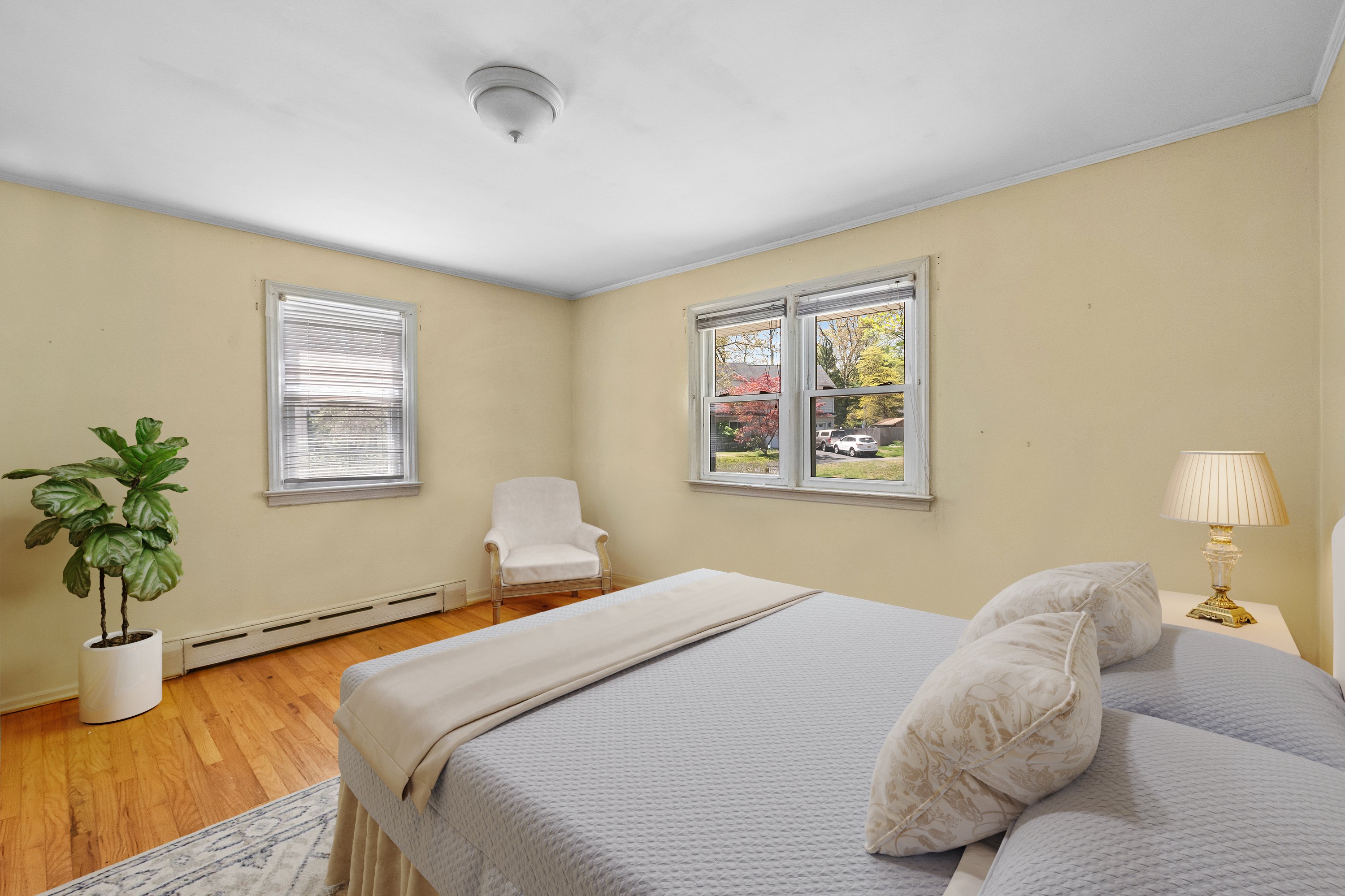 98 Roosevelt Boulevard 