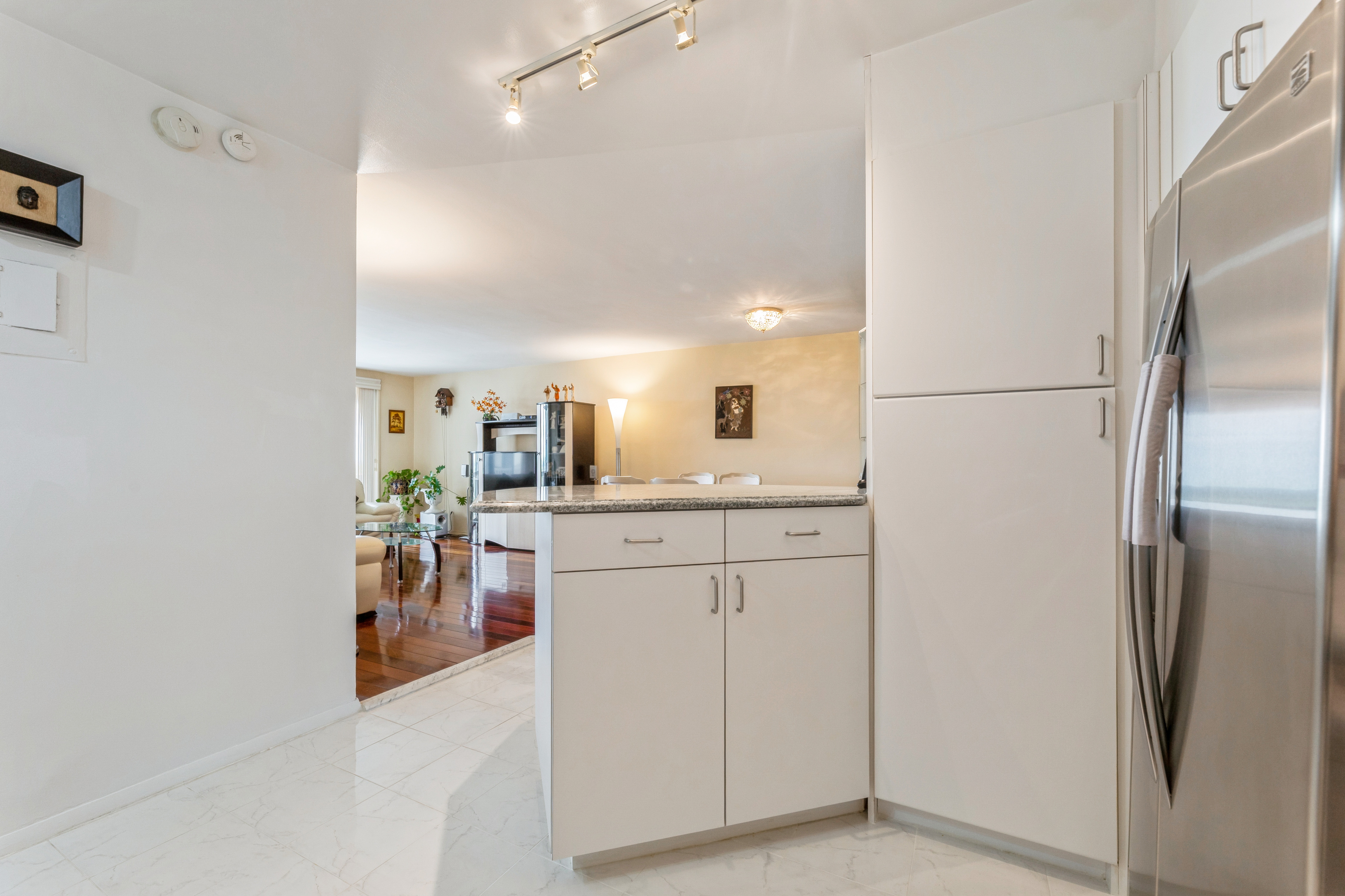 2100 Linwood Avenue 21T 