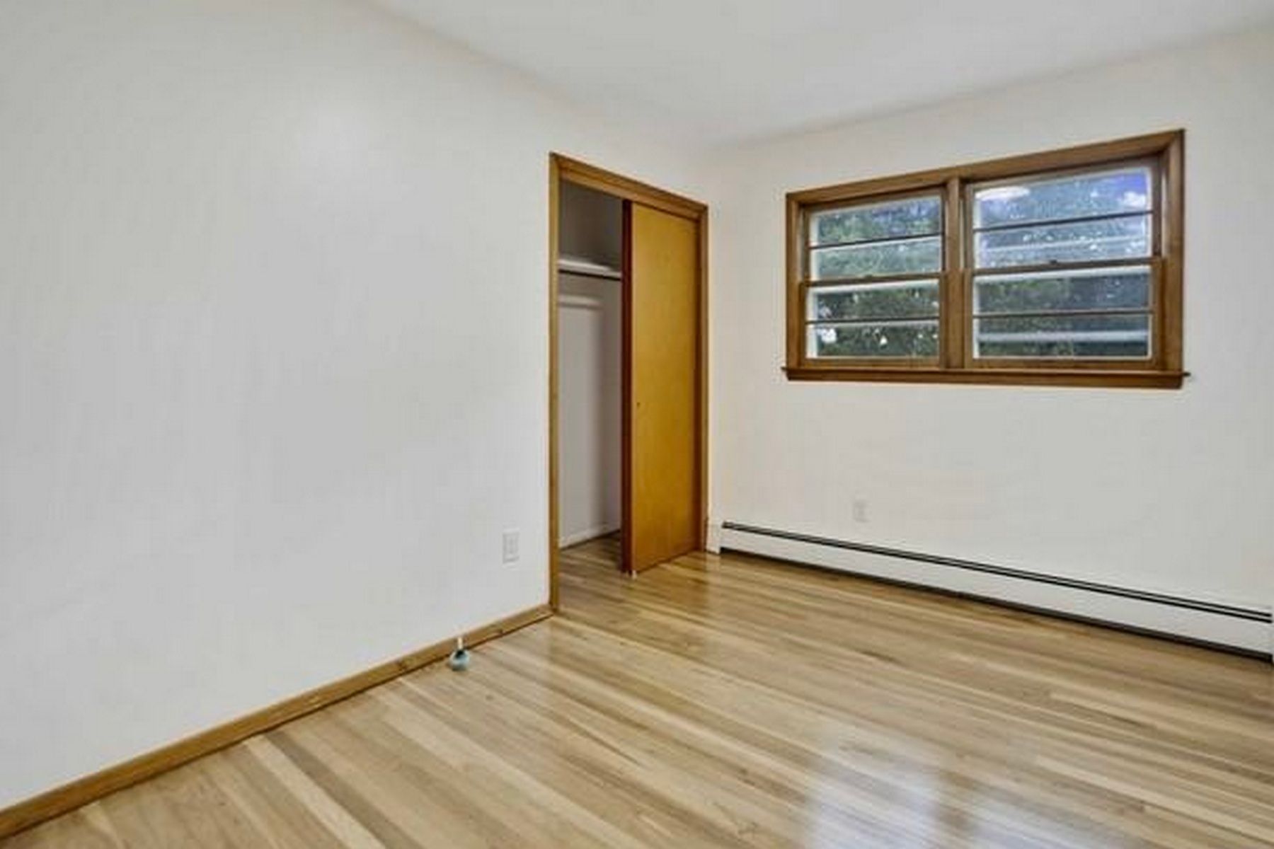 6 Miller Avenue 