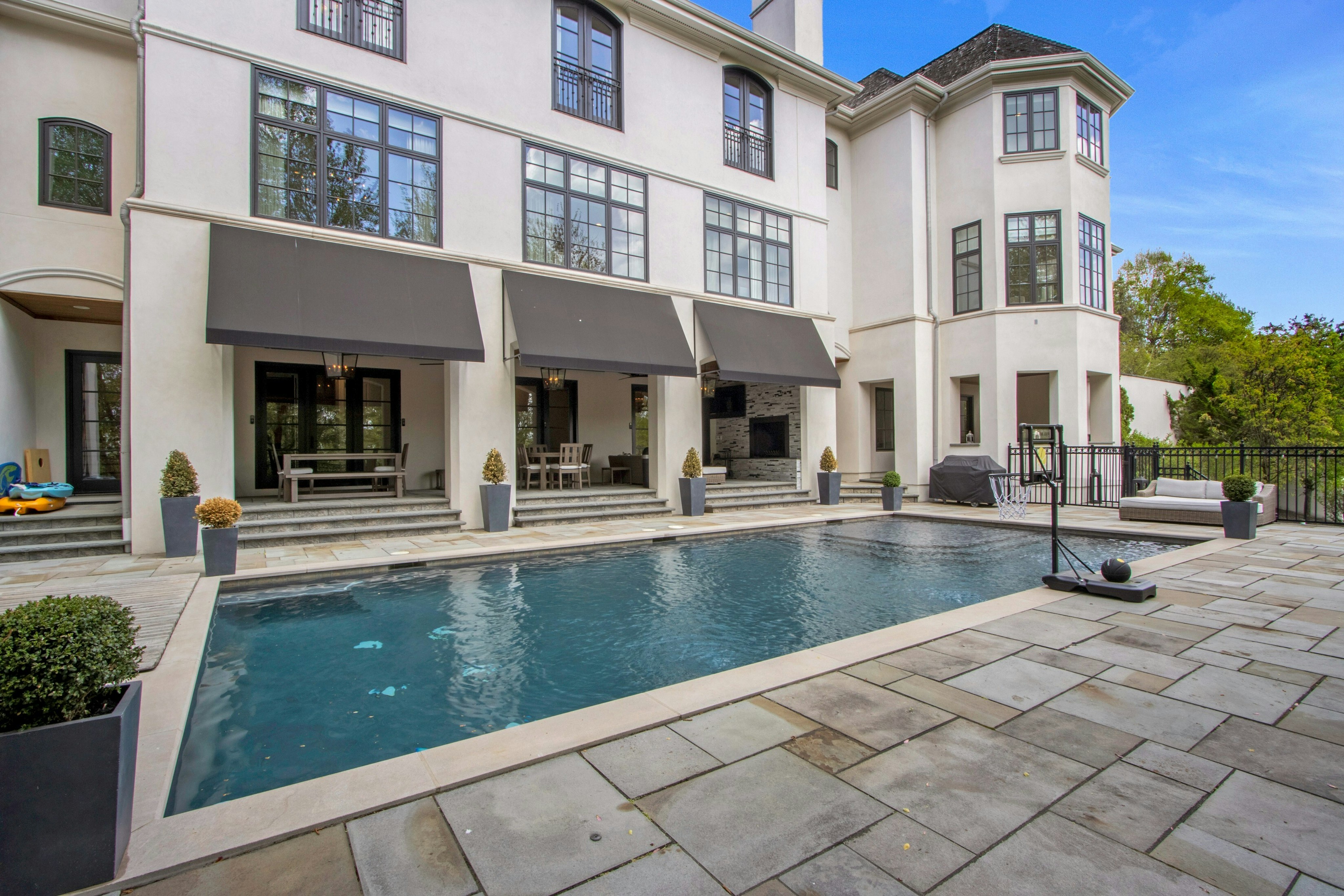 19 Autumn Terrace 