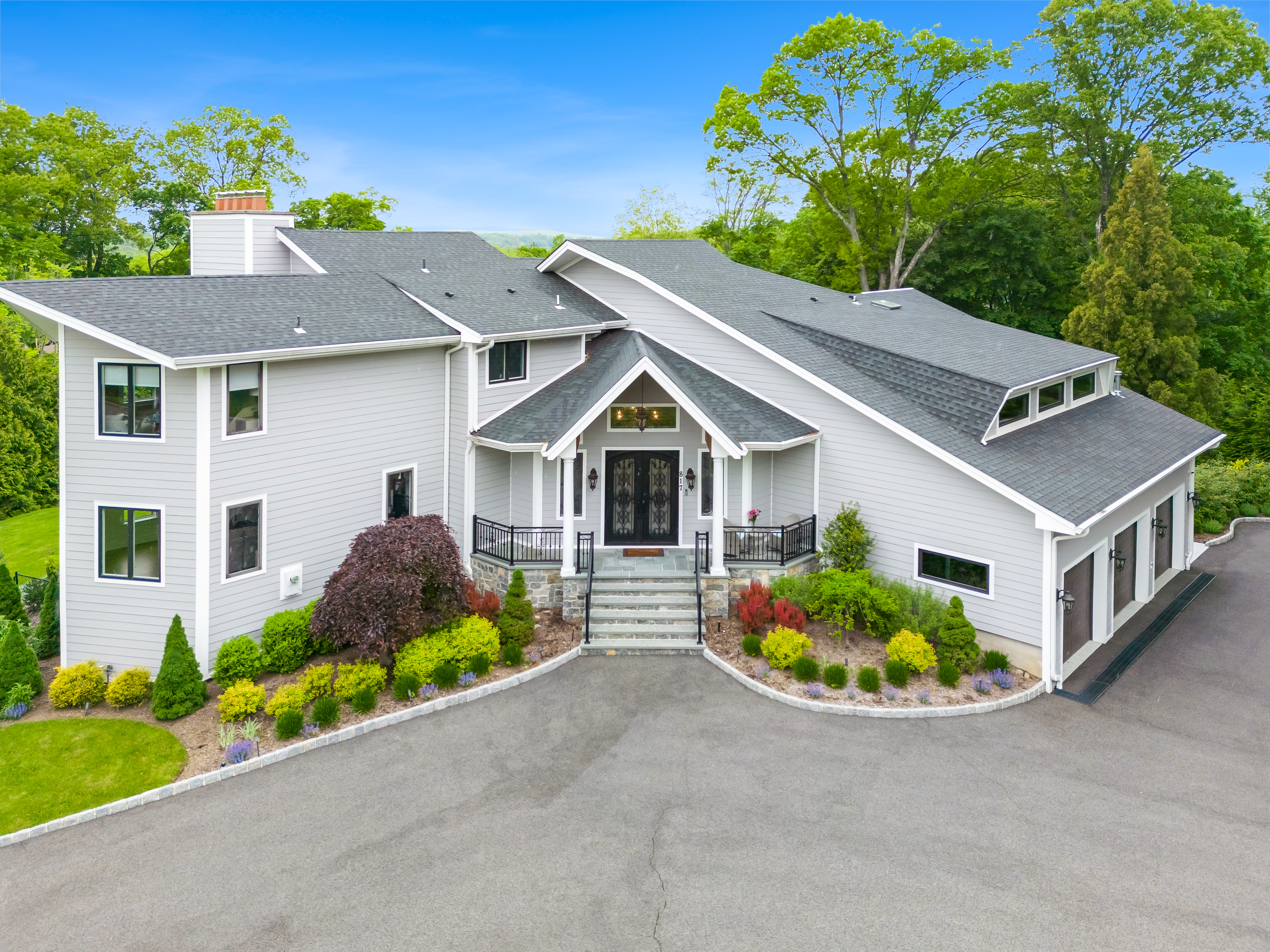 817 Apple Ridge Road 