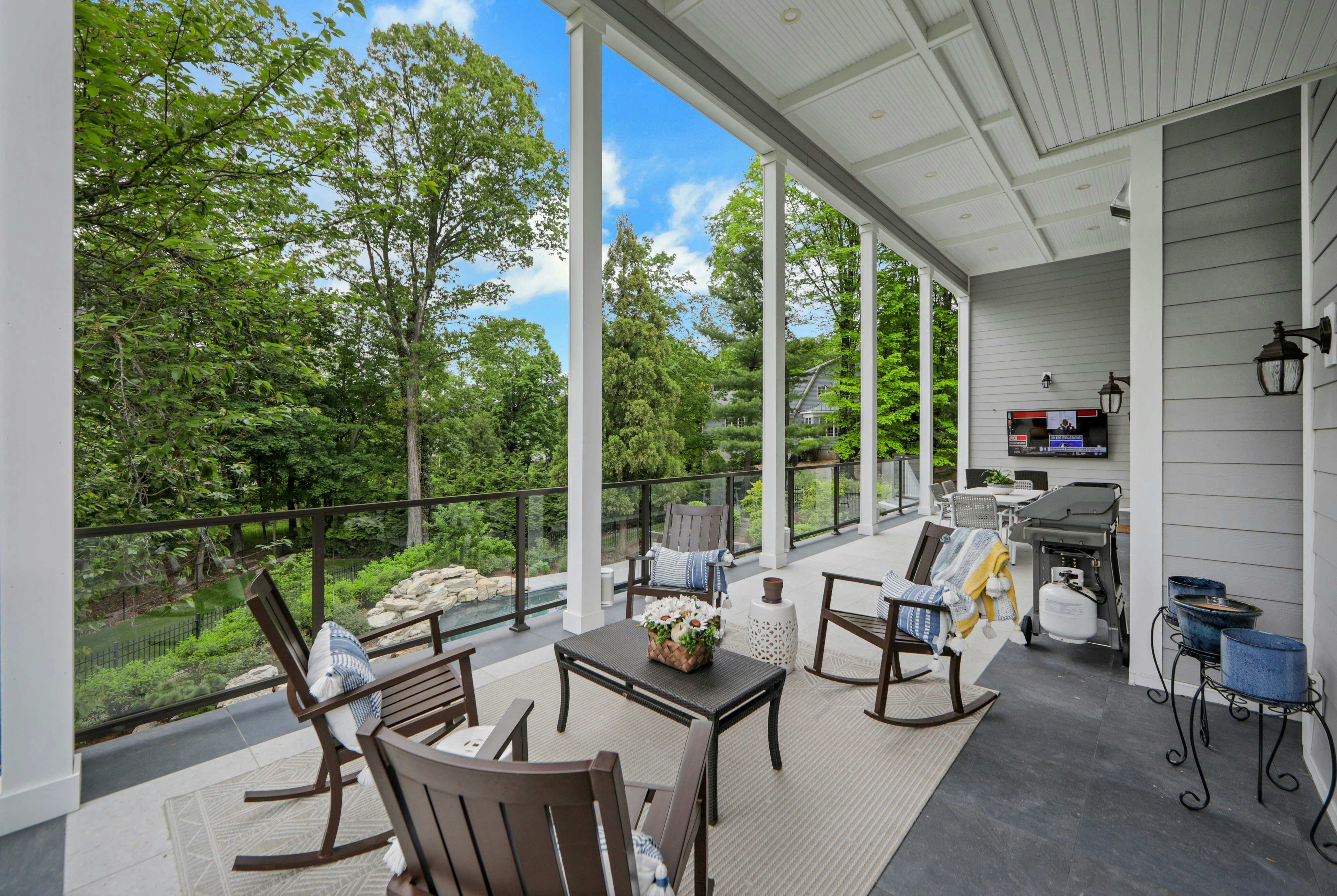 817 Apple Ridge Road 