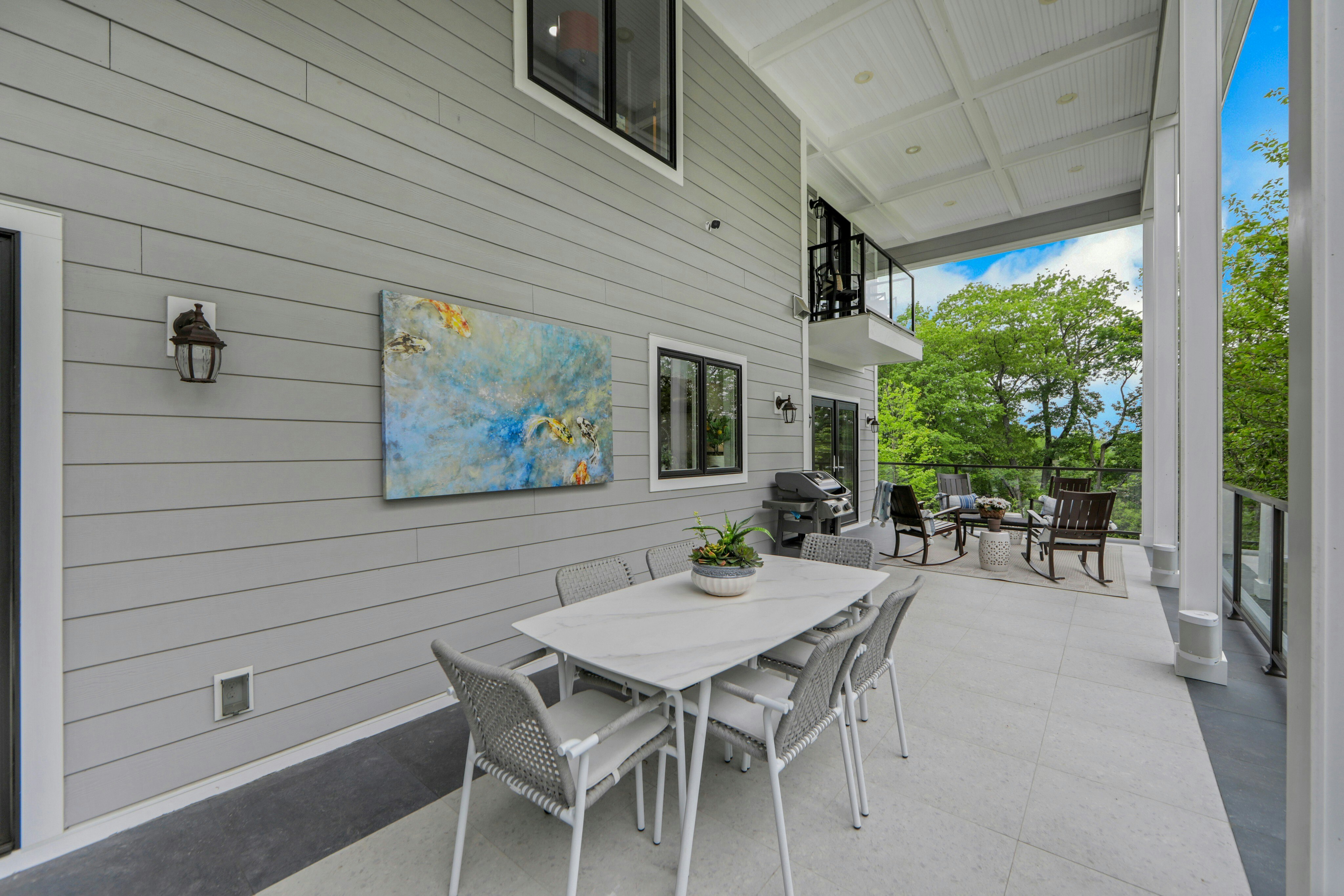 817 Apple Ridge Road 