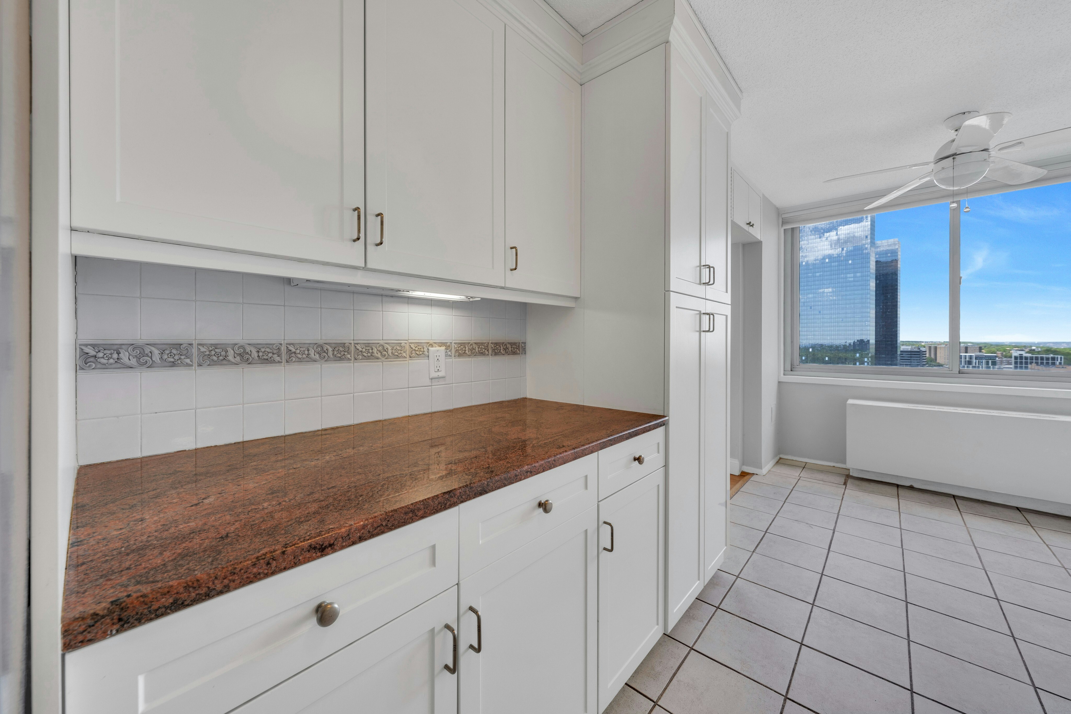 1600 Parker Avenue 21B 