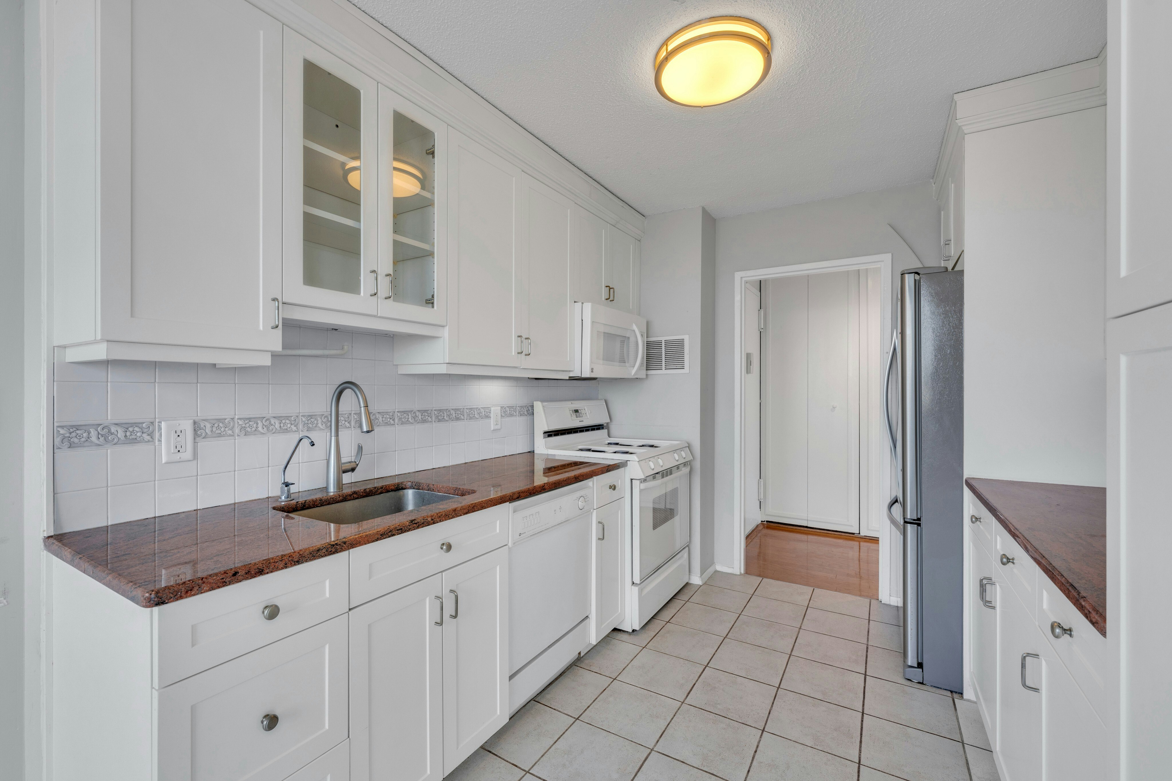 1600 Parker Avenue 21B 