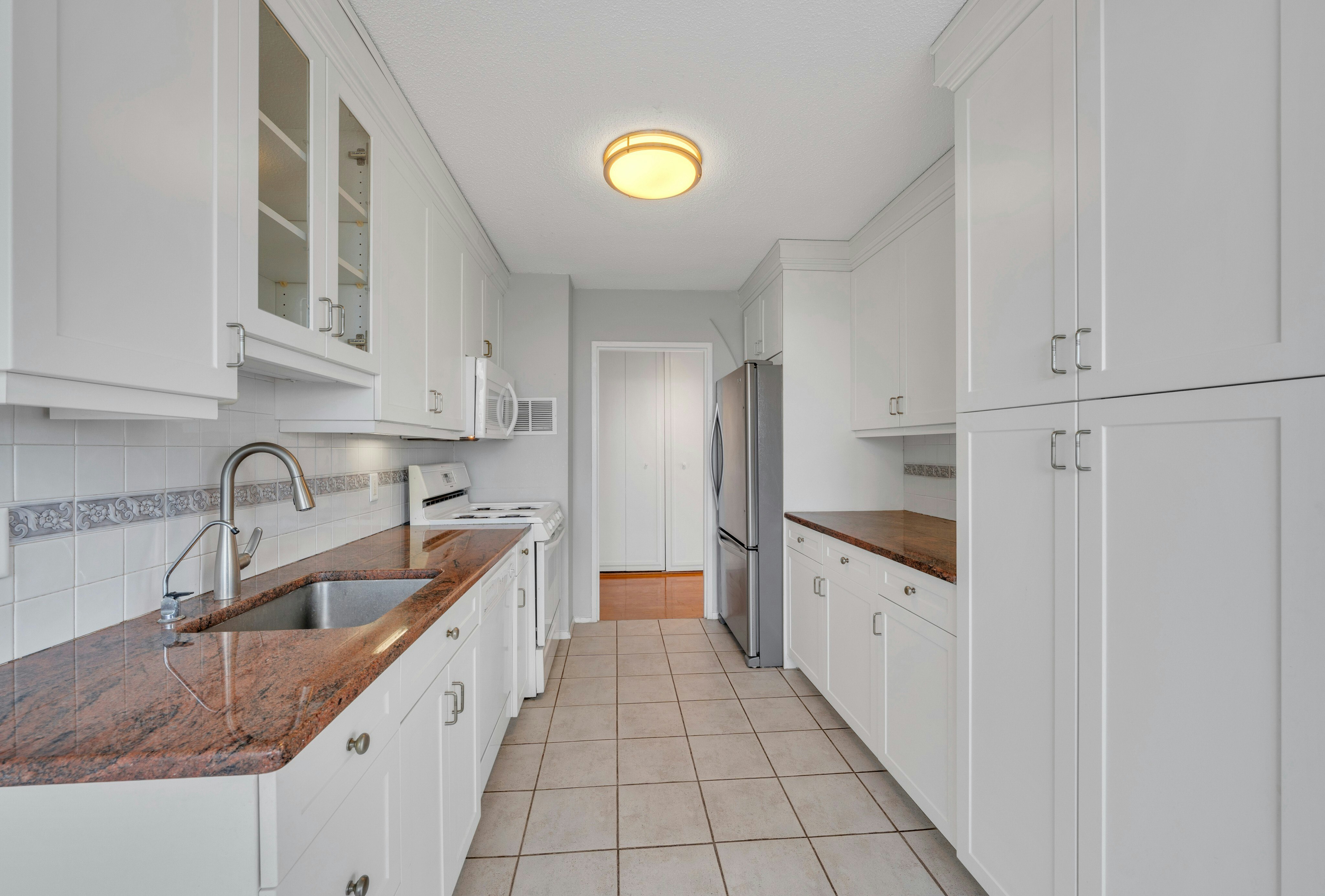 1600 Parker Avenue 21B 