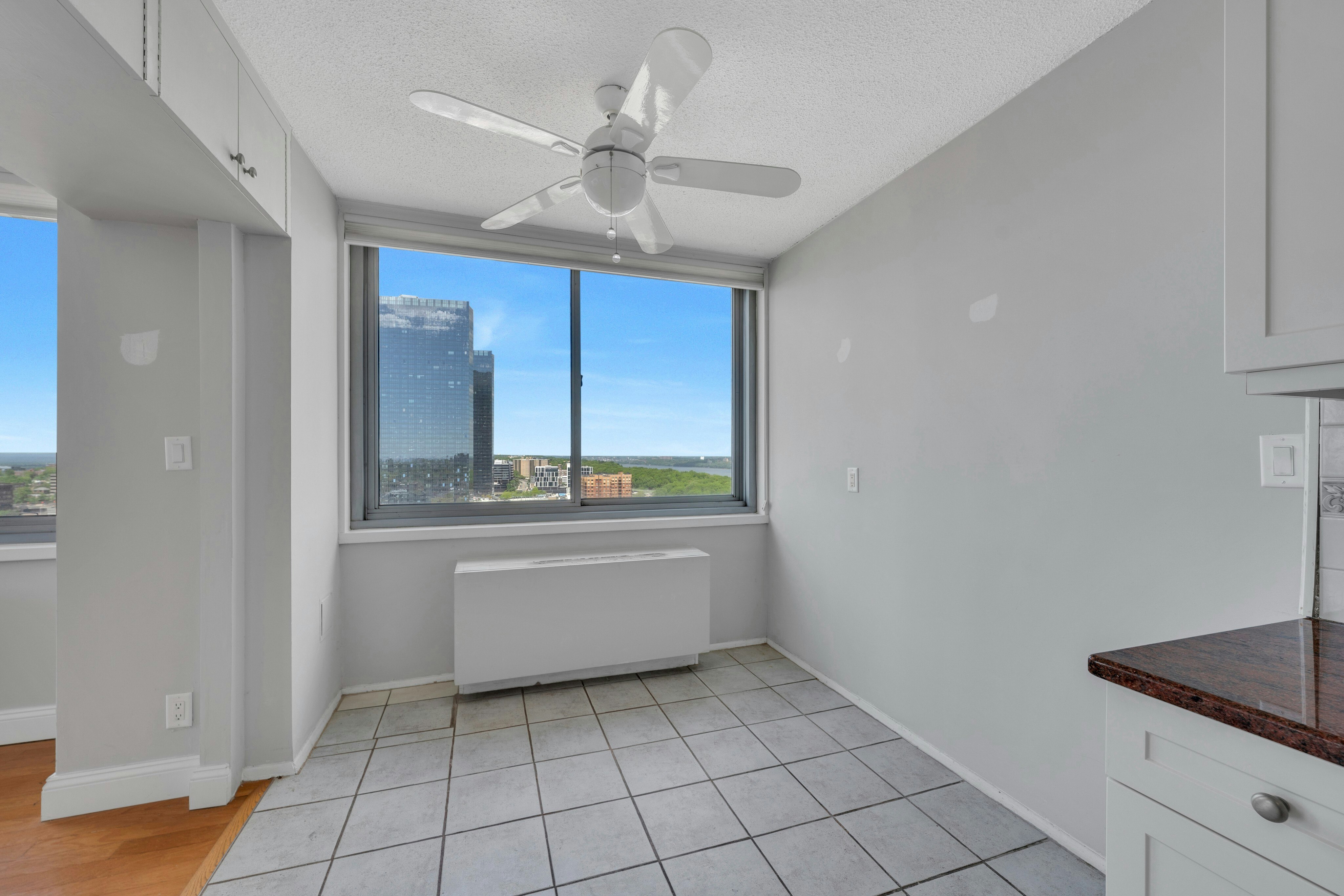 1600 Parker Avenue 21B 