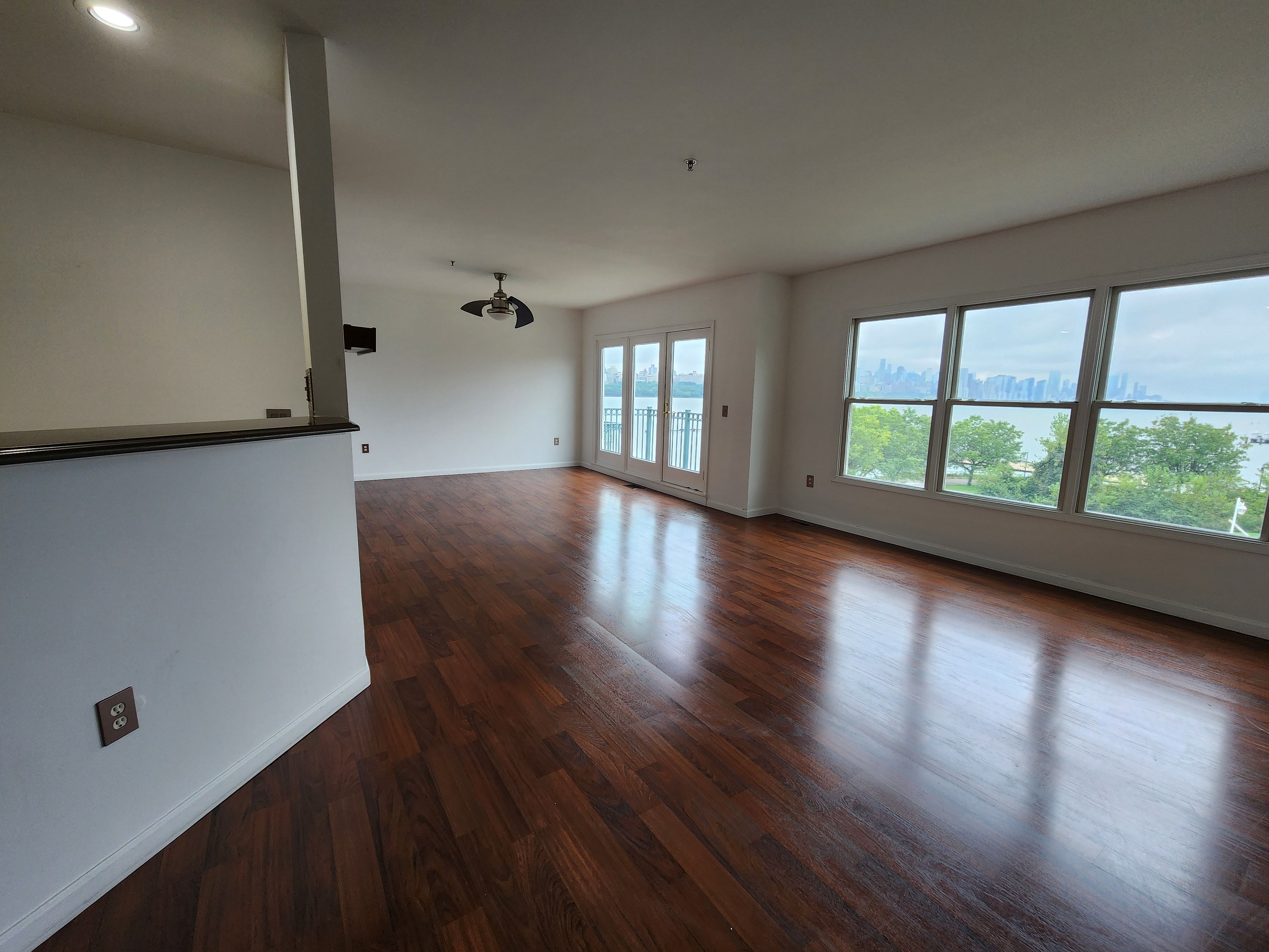 326 The Promenade #326