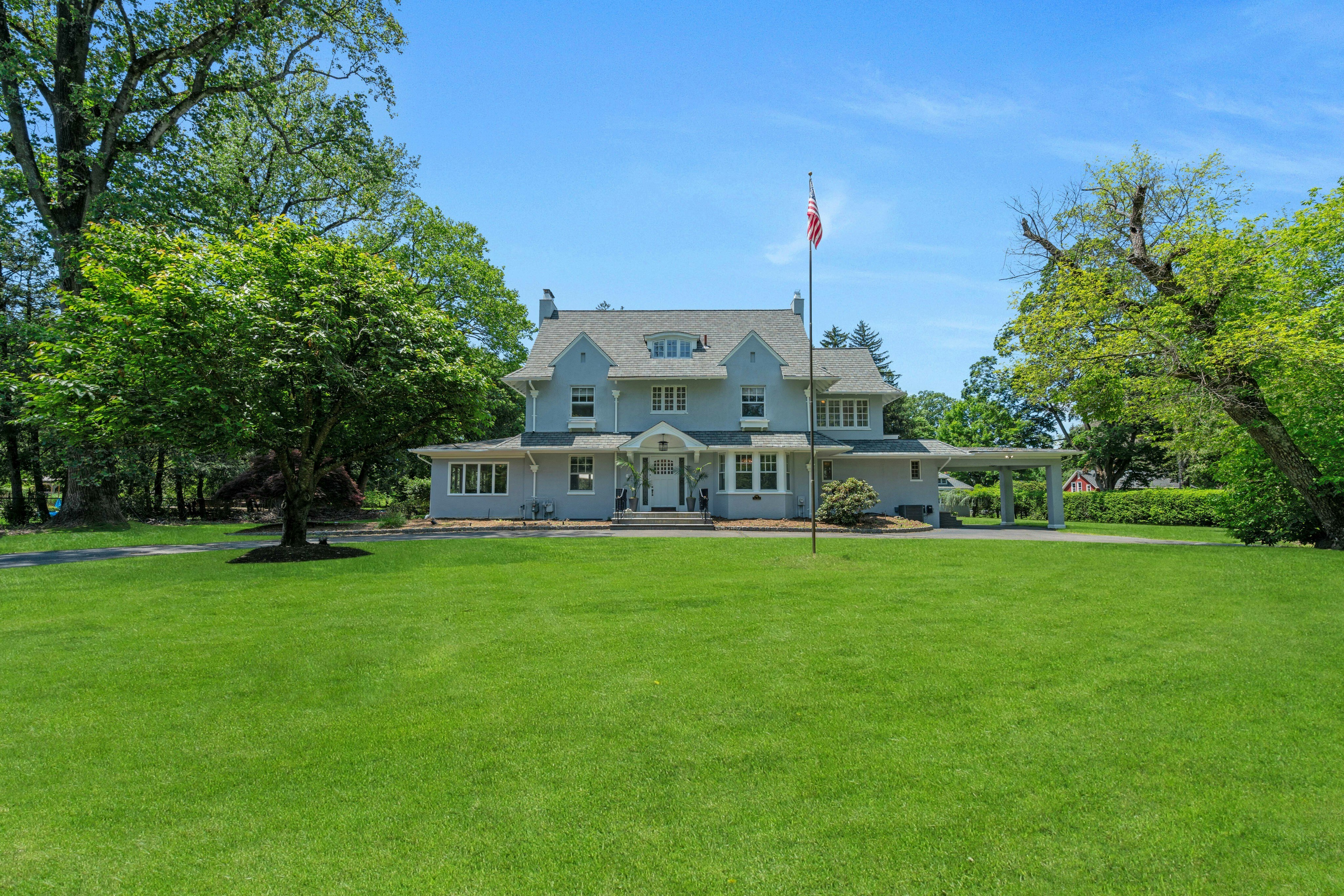 225 Glen Road 