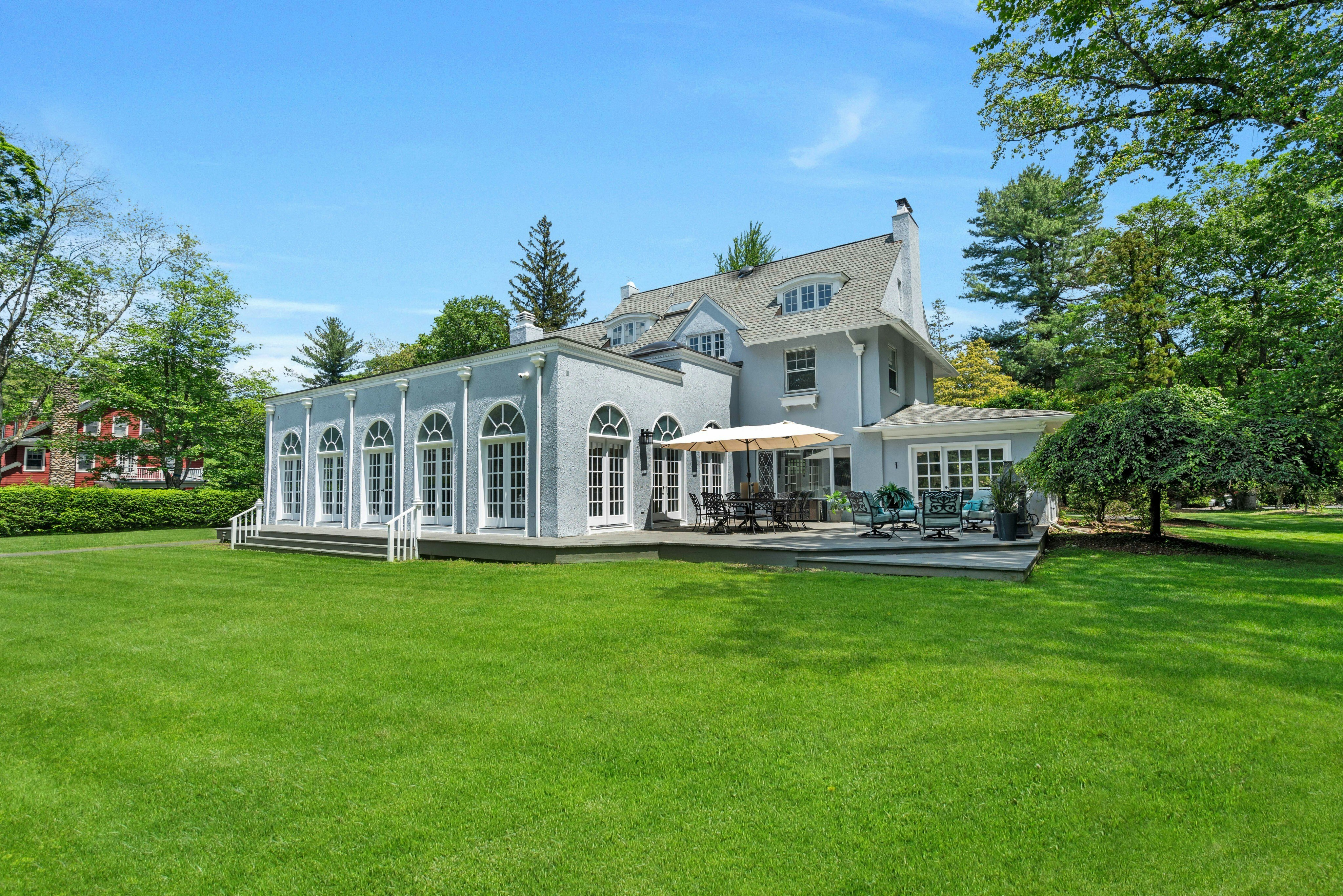 225 Glen Road 