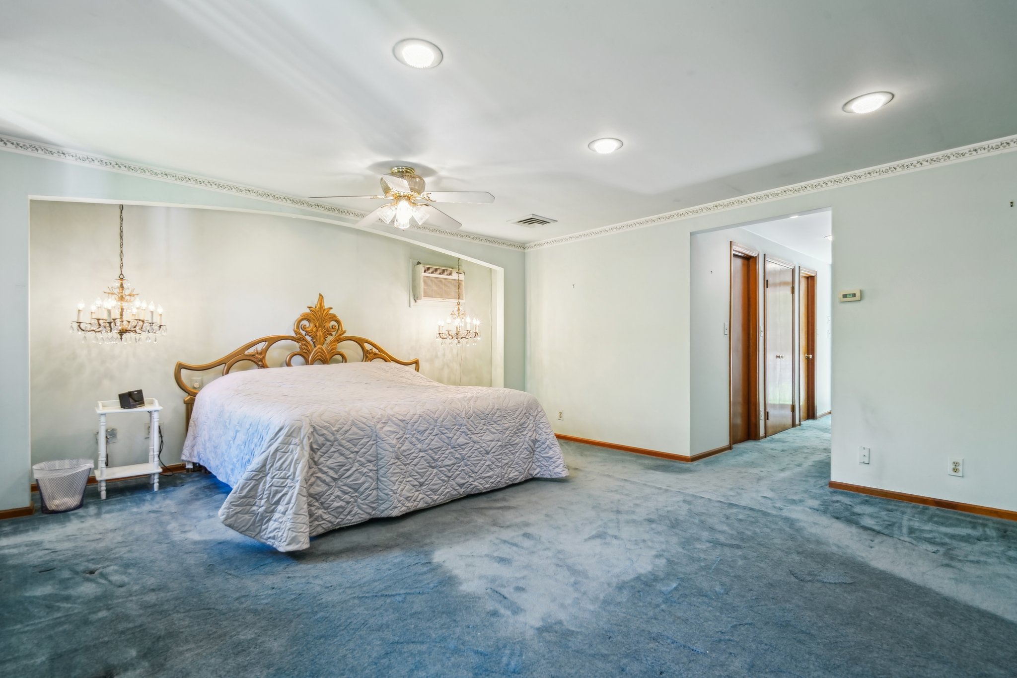 22 Christopher Place 