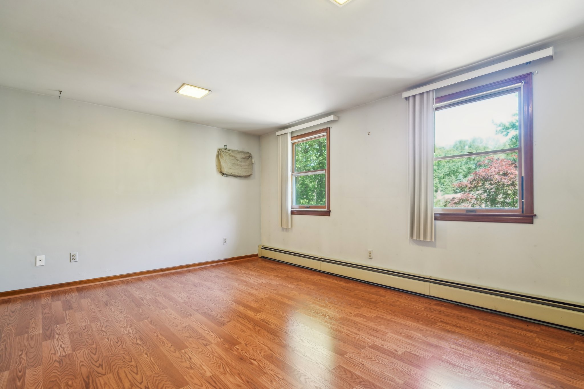 22 Christopher Place 