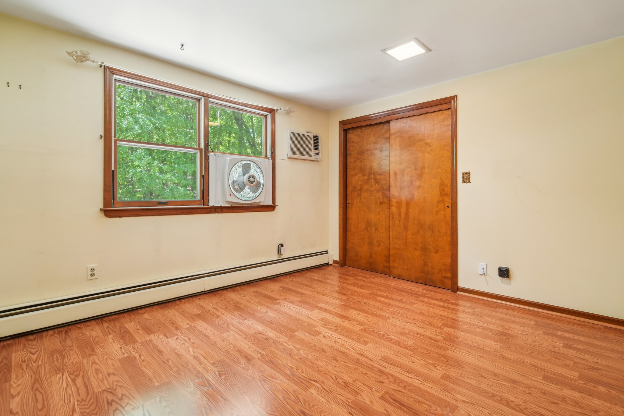 22 Christopher Place 