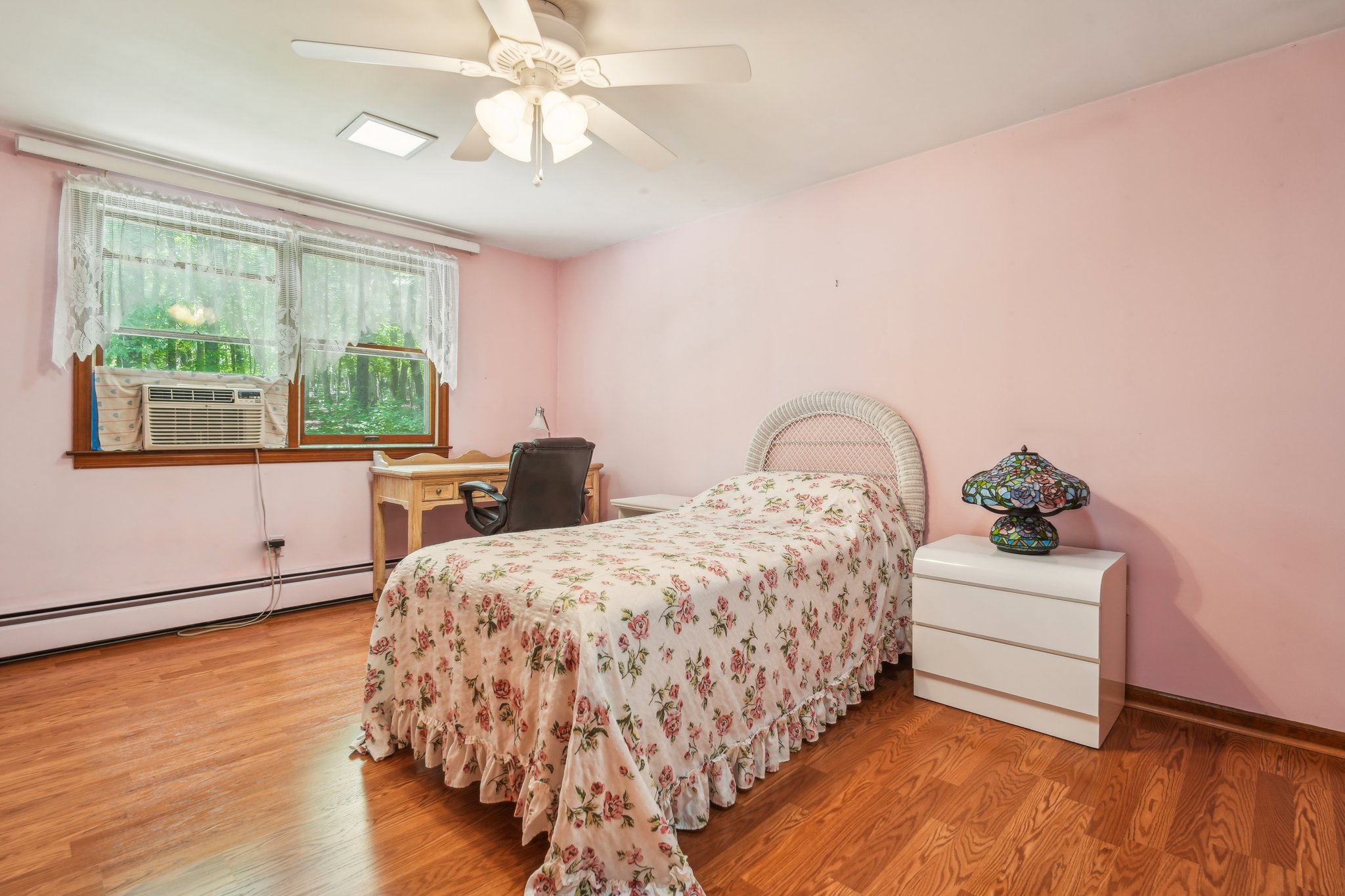 22 Christopher Place 