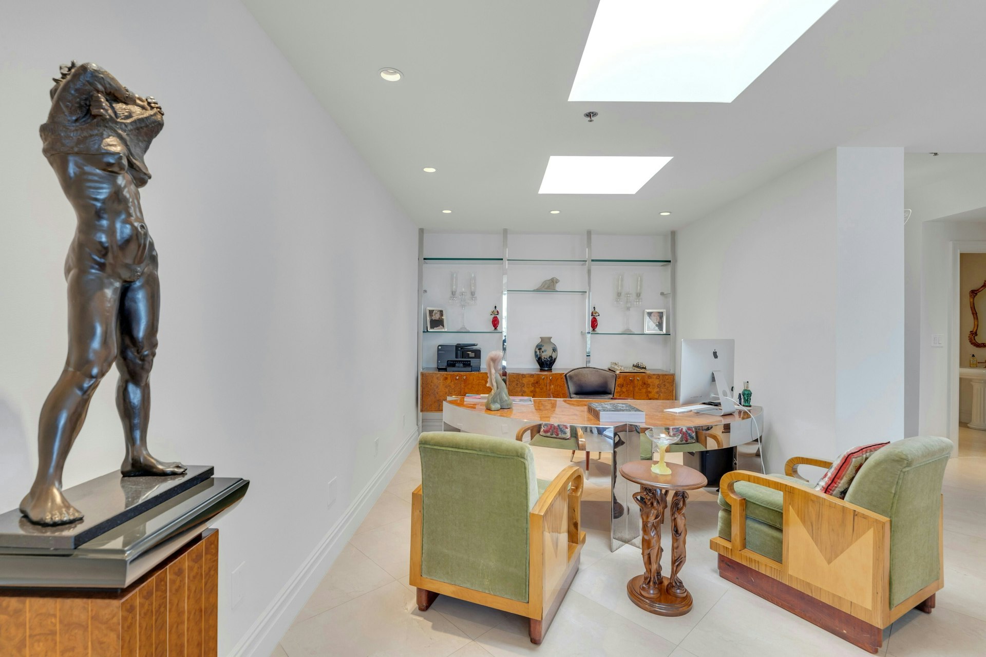 100 Carlyle Unit# CSVP6