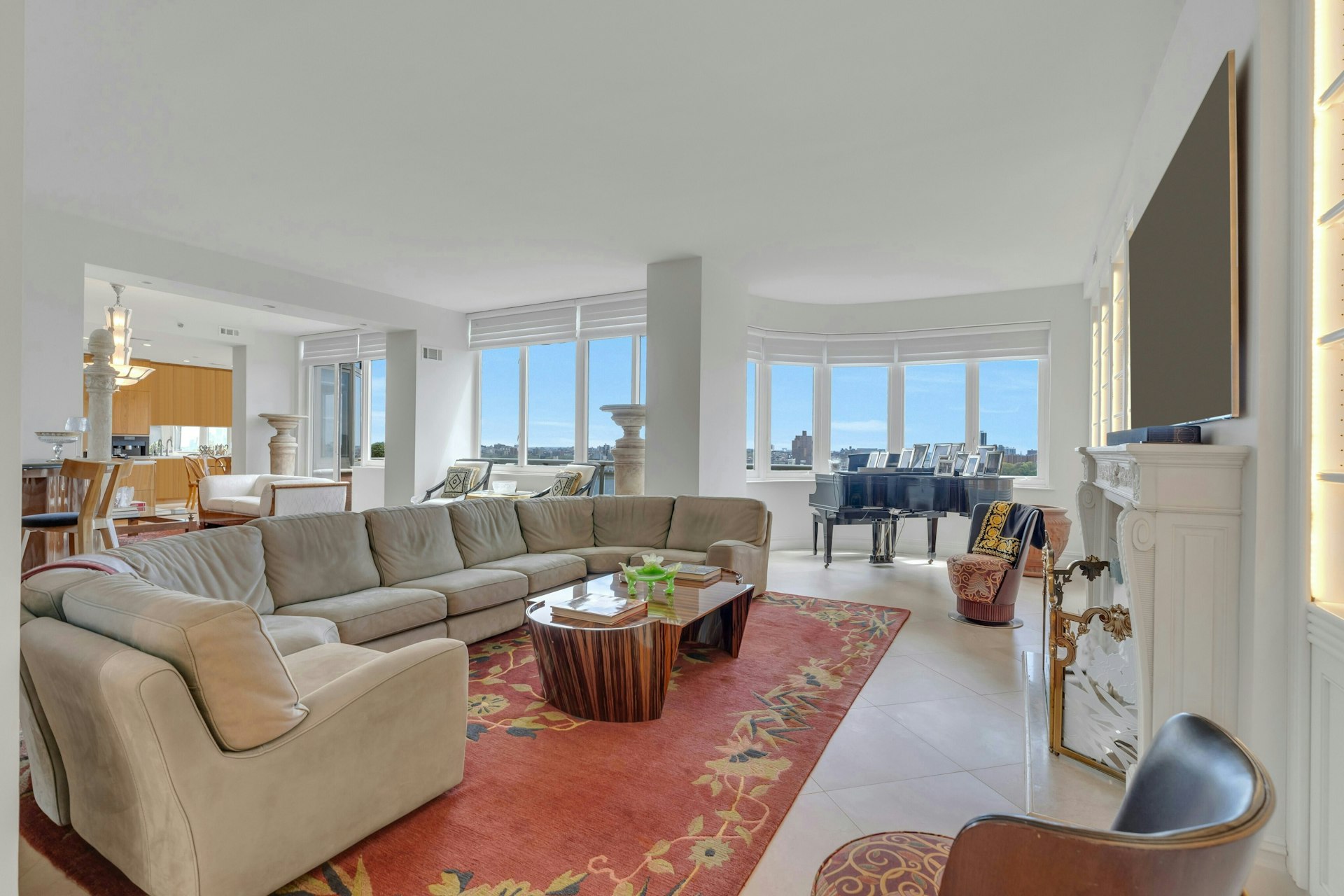 100 Carlyle Unit# CSVP6