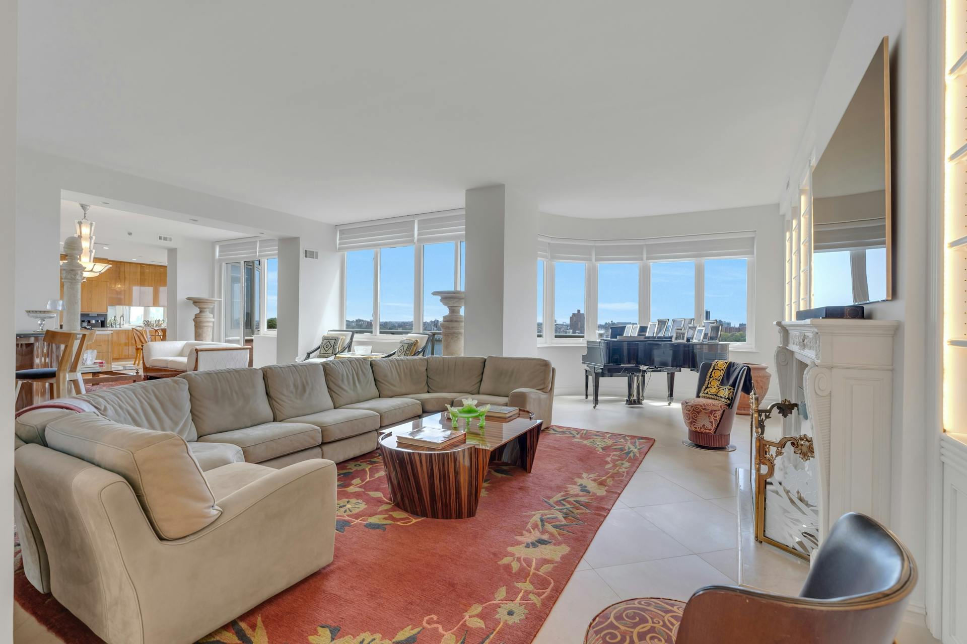 100 Carlyle Unit# CSVP6