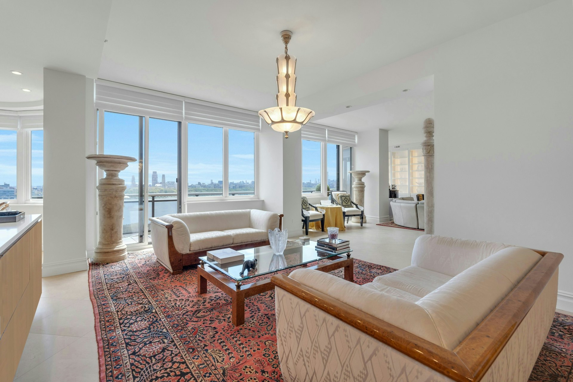 100 Carlyle Unit# CSVP6