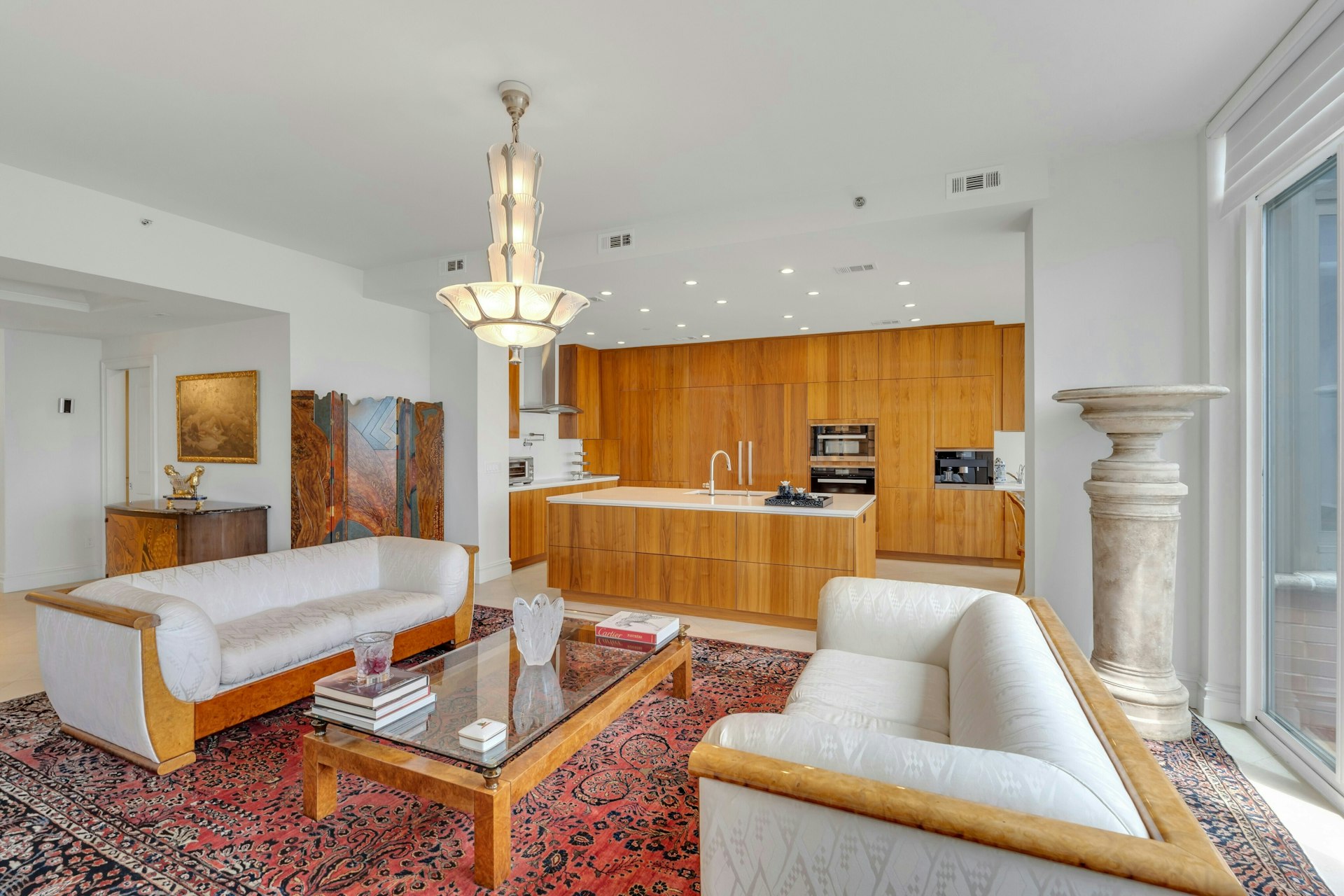 100 Carlyle Unit# CSVP6