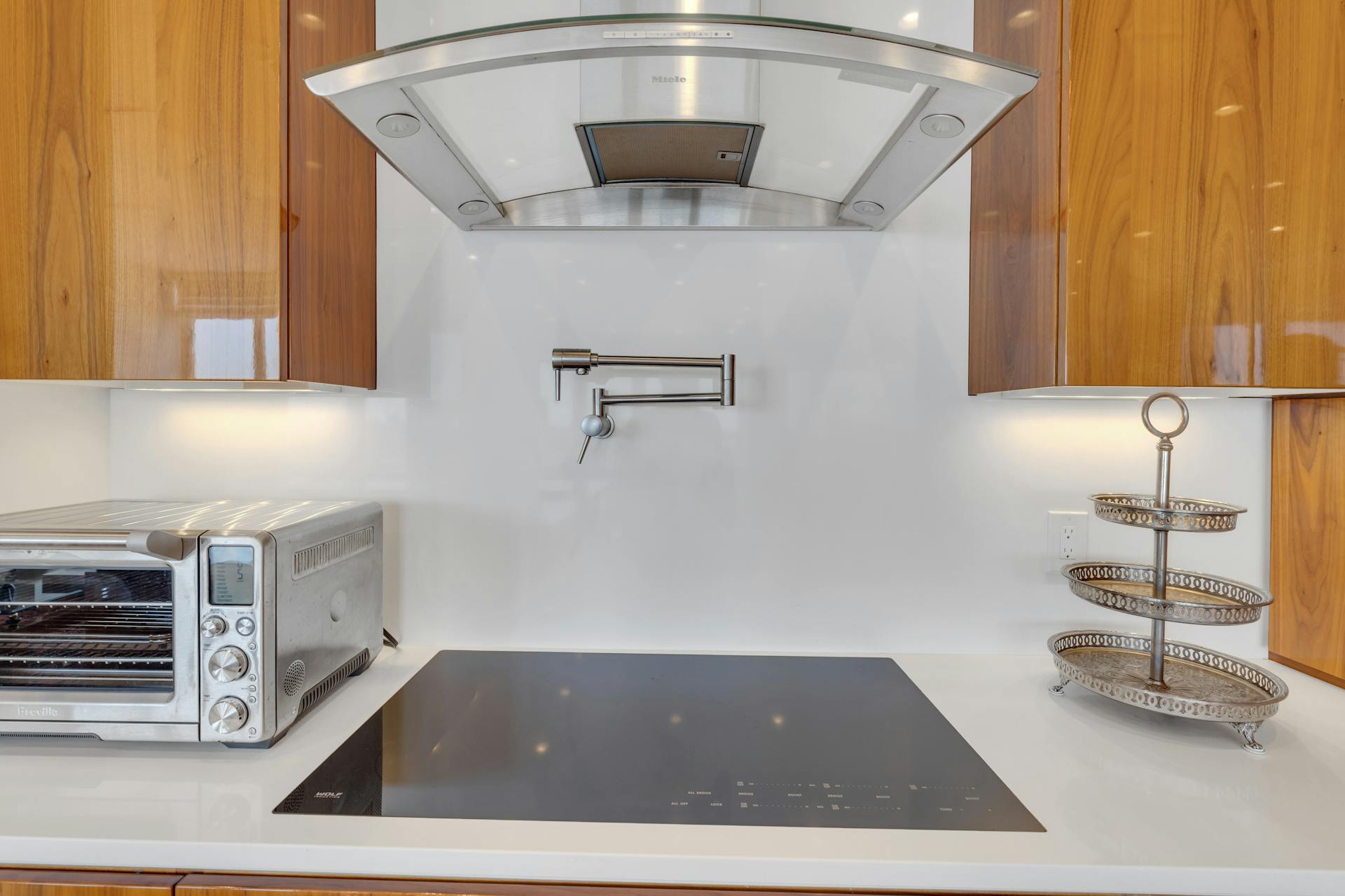 100 Carlyle Unit# CSVP6