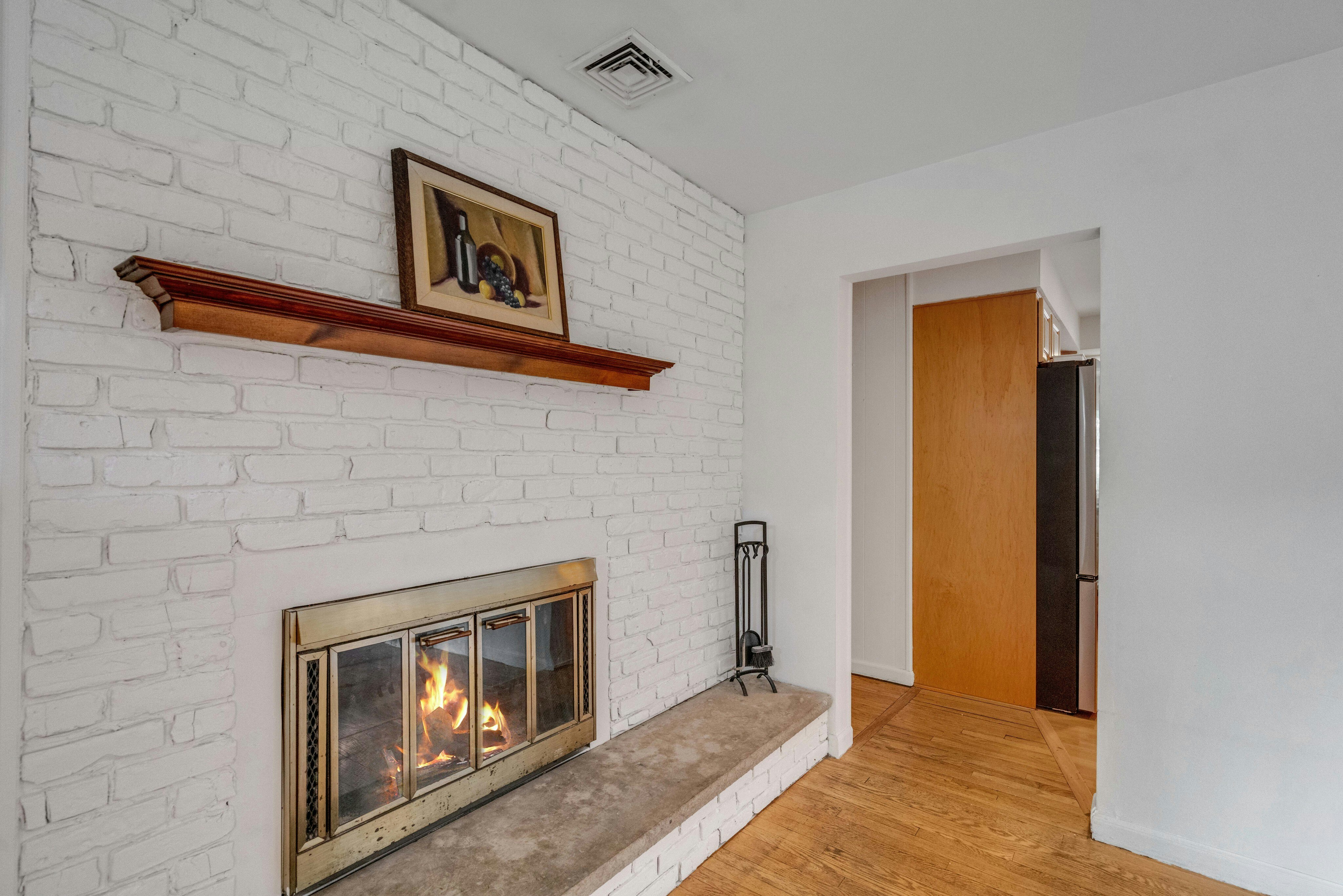 14 Mohawk Avenue 