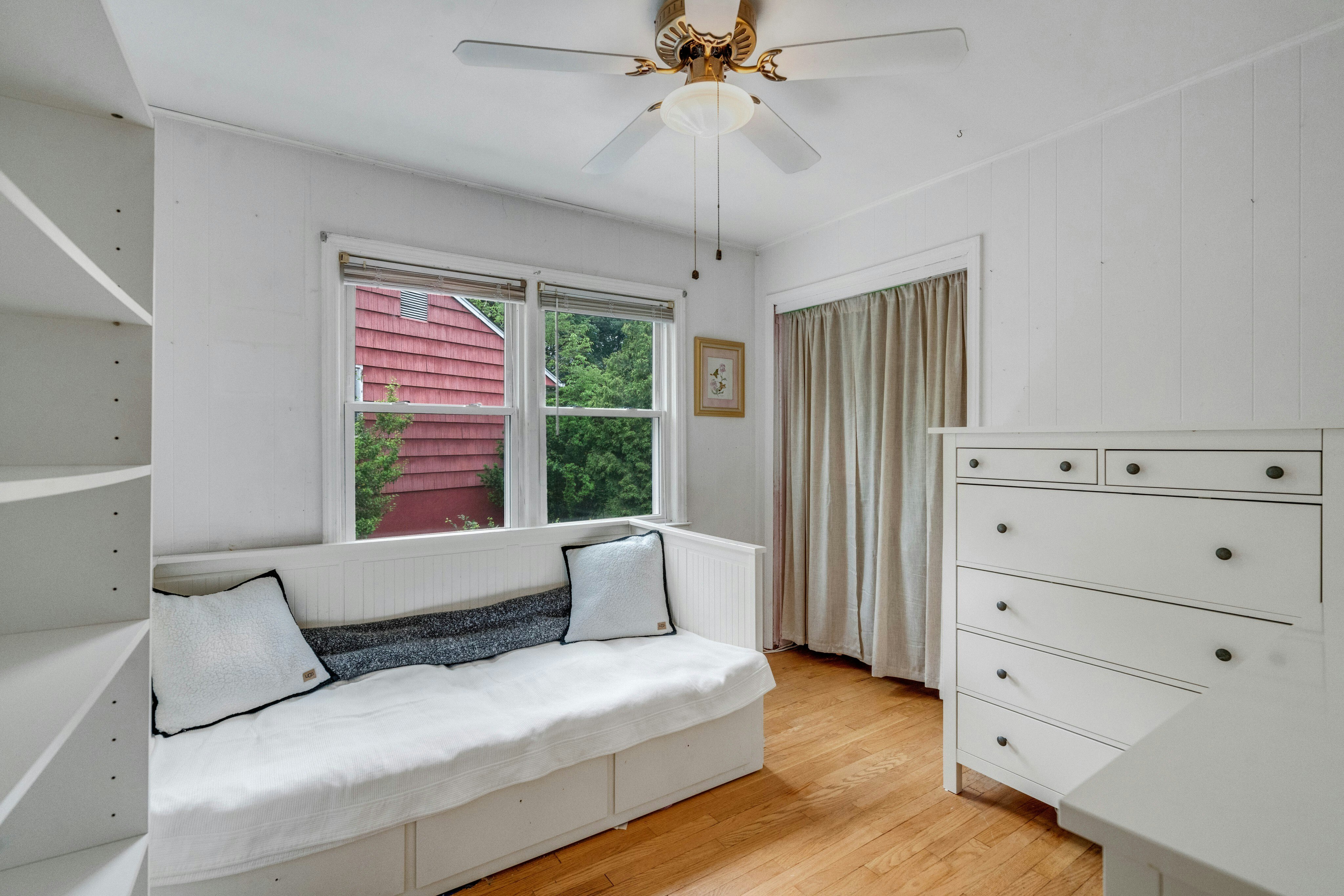 14 Mohawk Avenue 