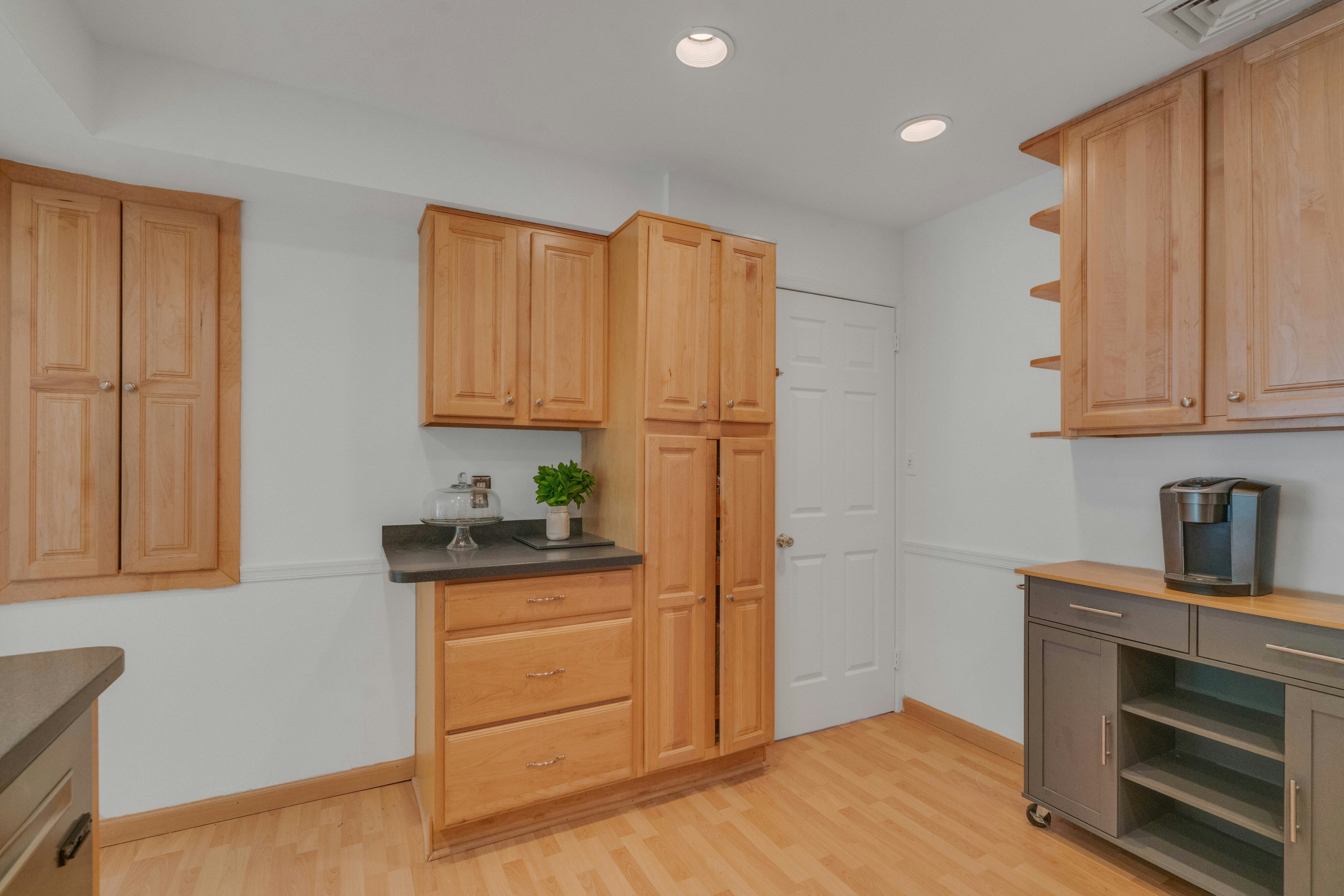 14 Mohawk Avenue 