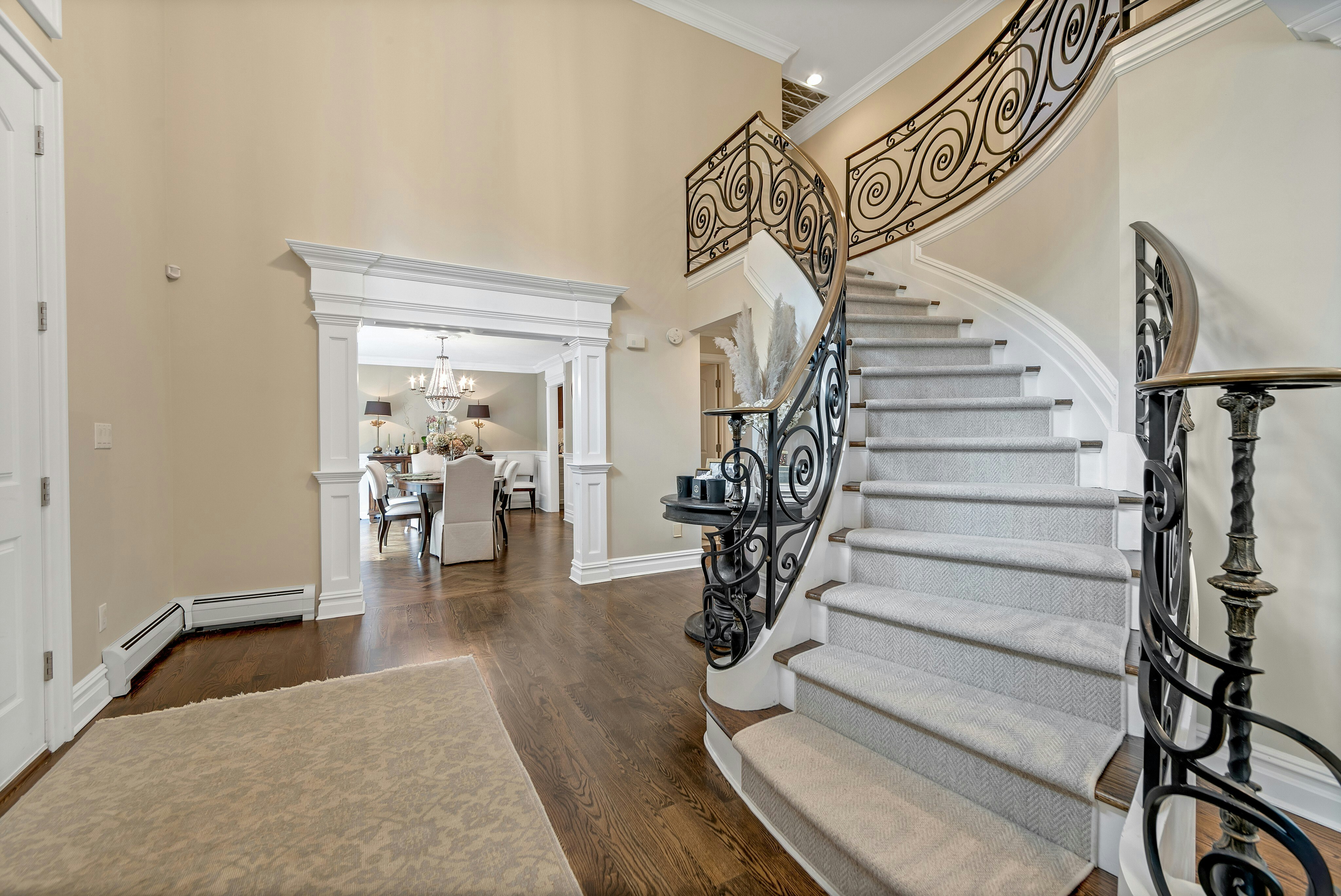 325 Hobar Court 