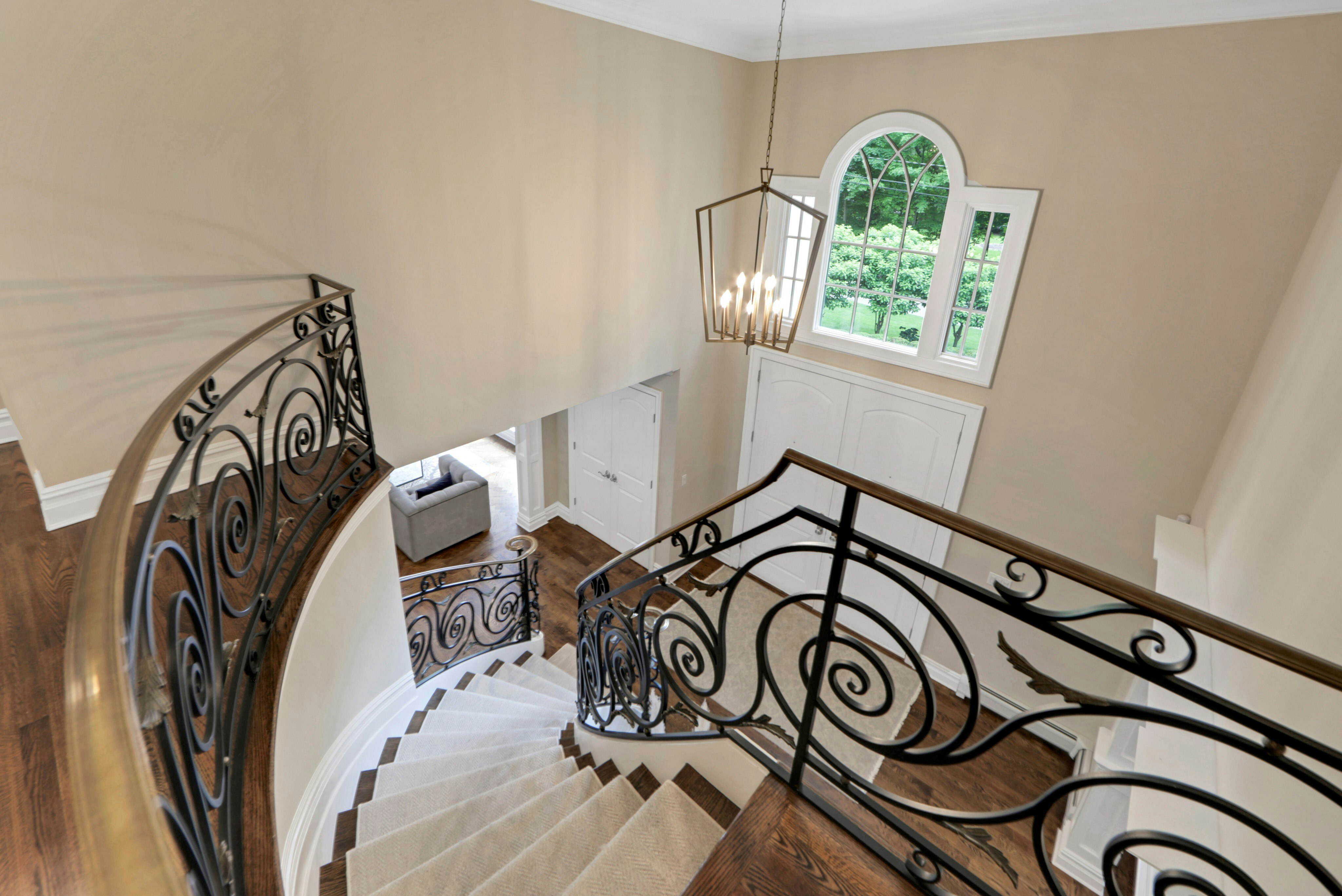 325 Hobar Court 
