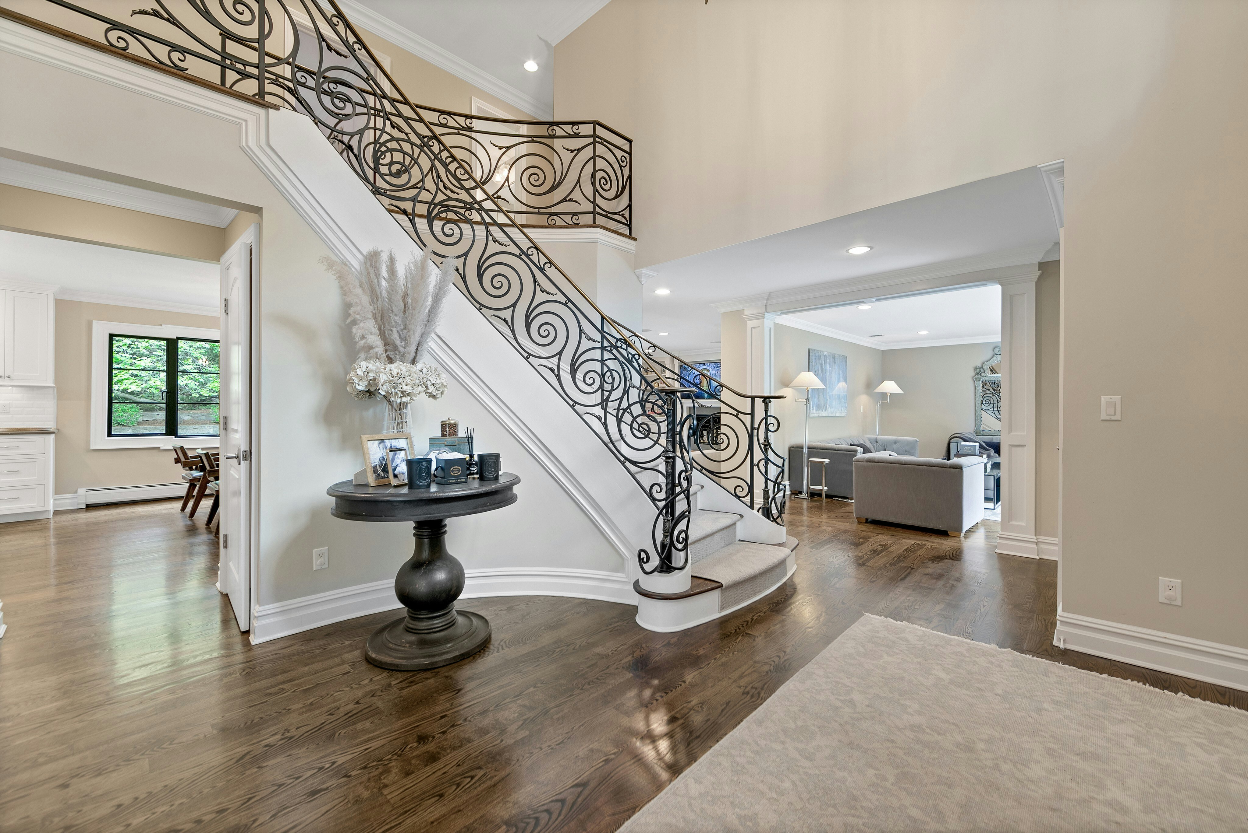 325 Hobar Court 