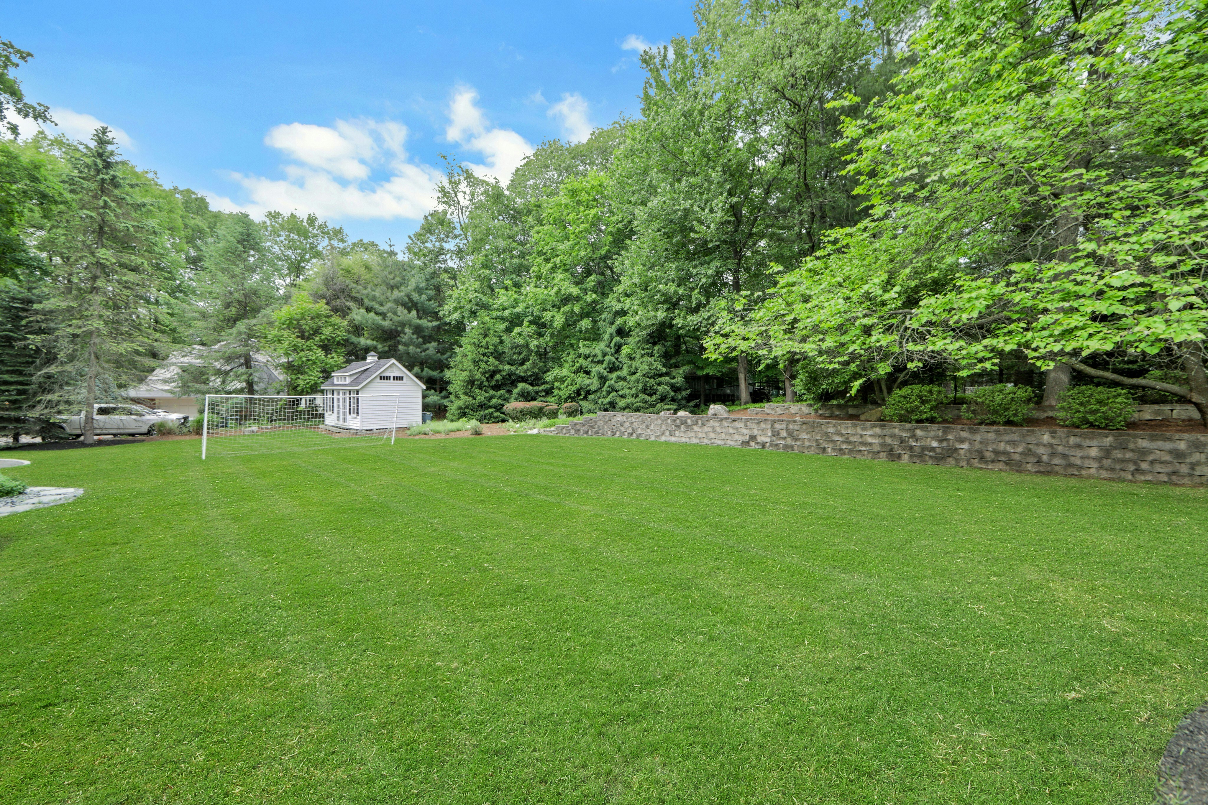 325 Hobar Court 