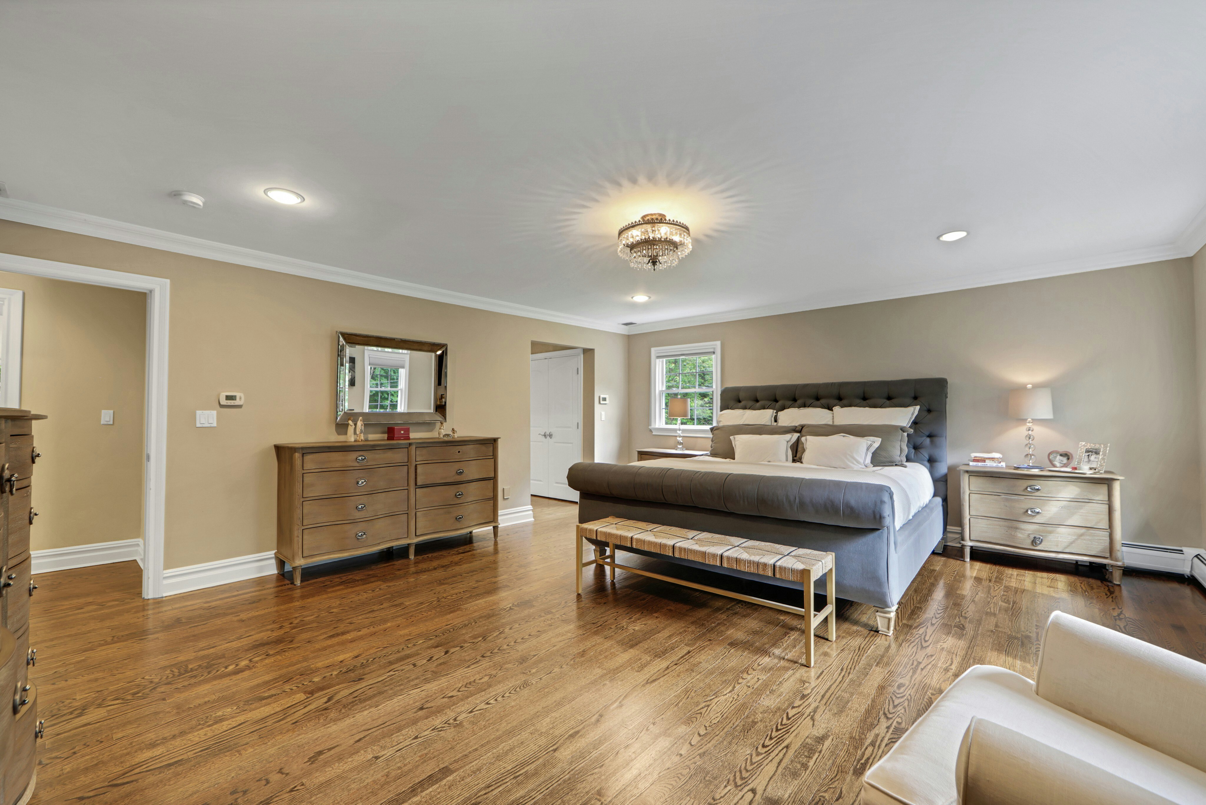 325 Hobar Court 