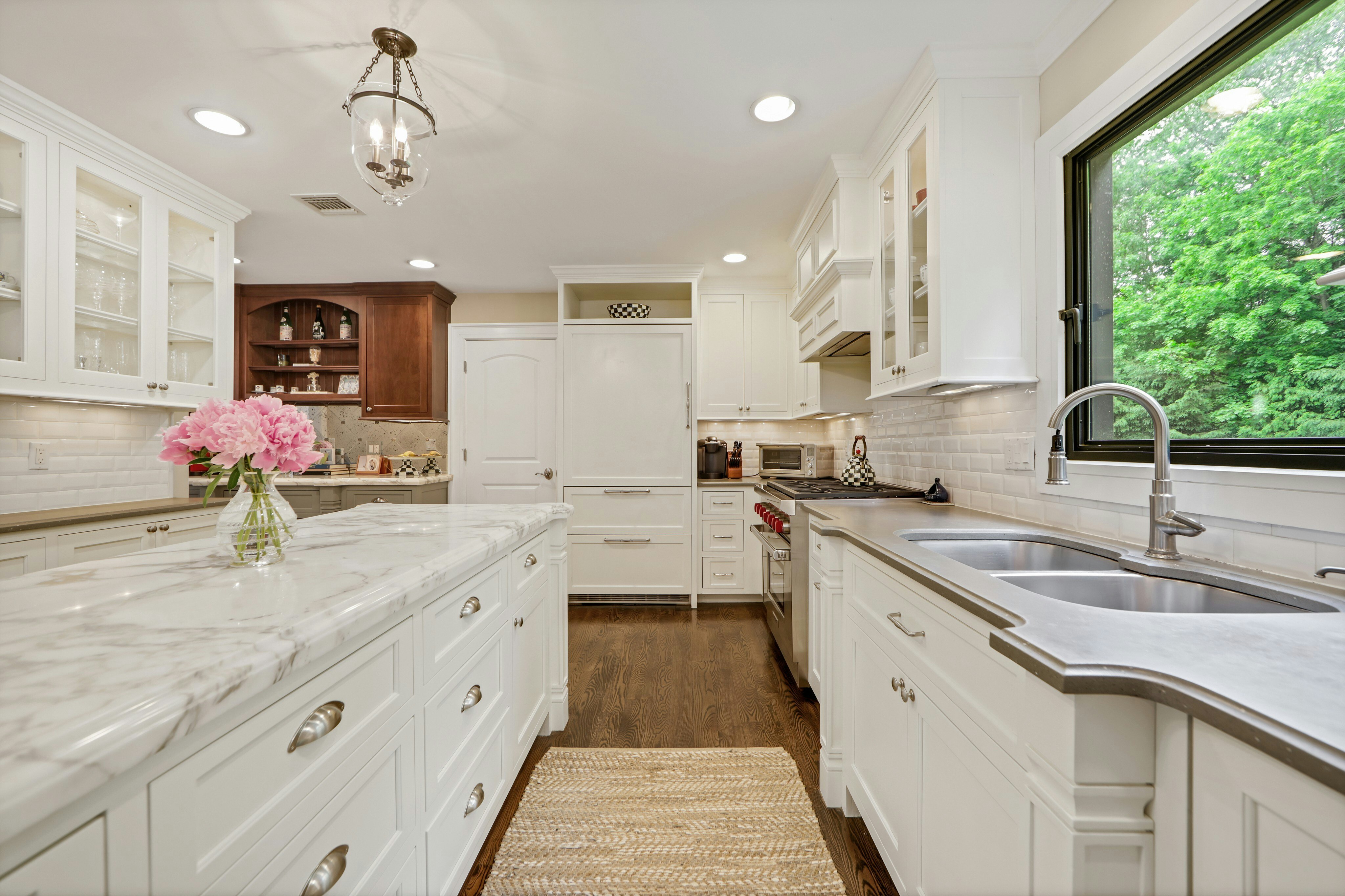 325 Hobar Court 