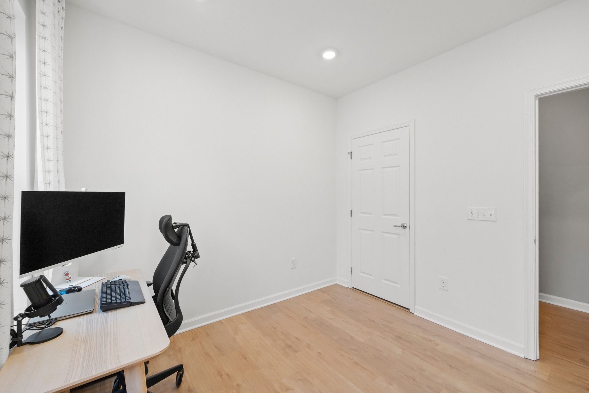 5 Wesmont Drive 
