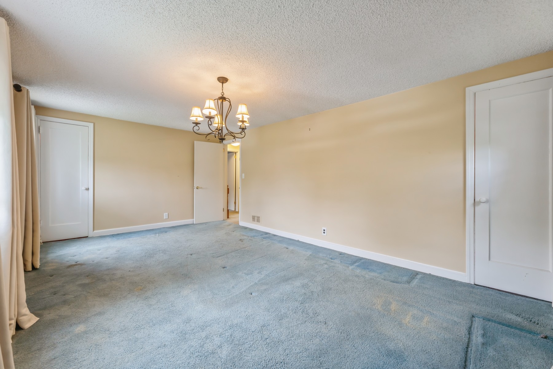 277 Jefferson Avenue 