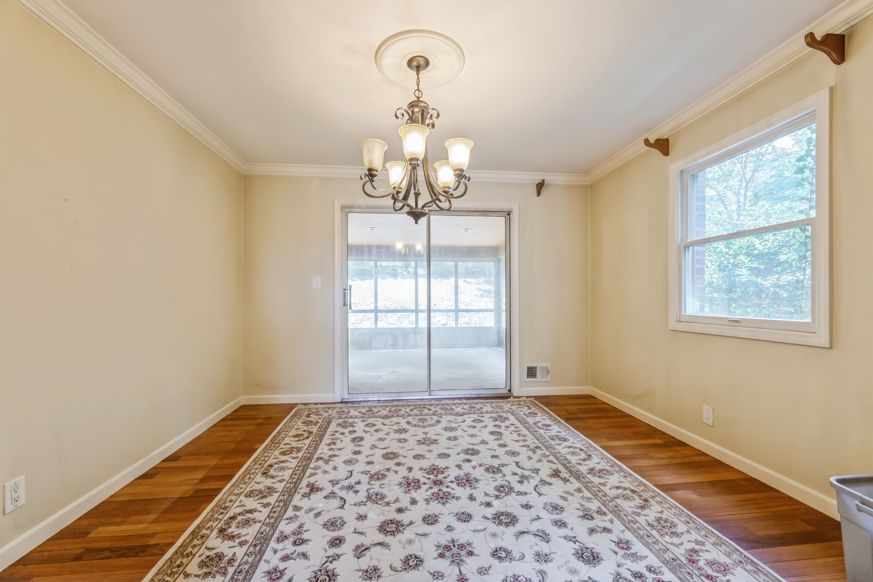 277 Jefferson Avenue 
