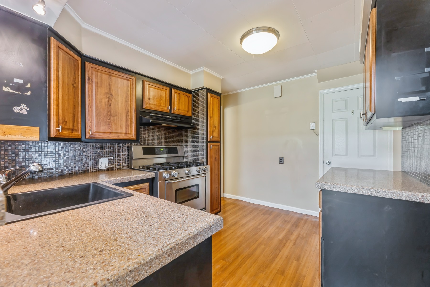 277 Jefferson Avenue 