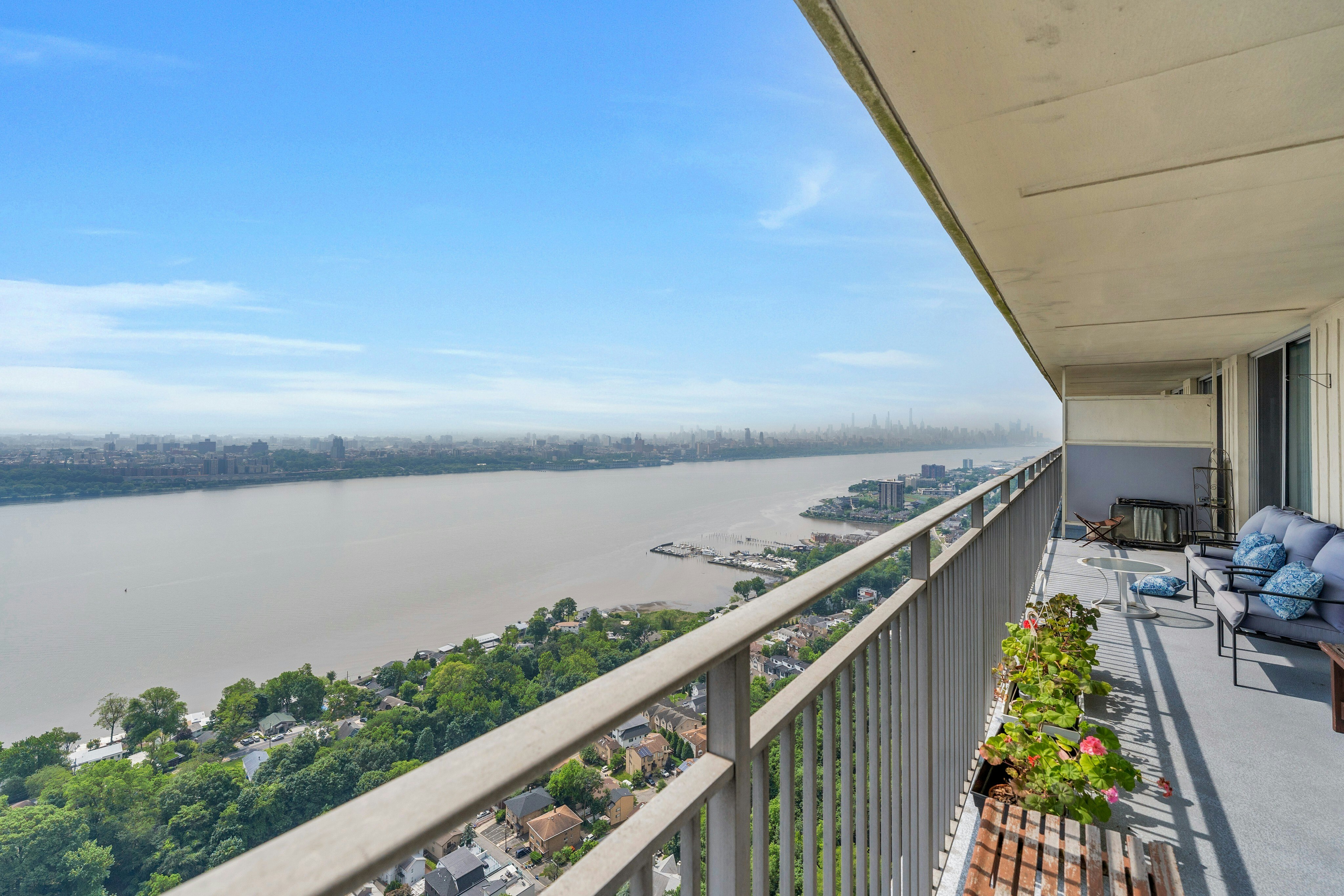 1530 Palisade Avenue #30G 