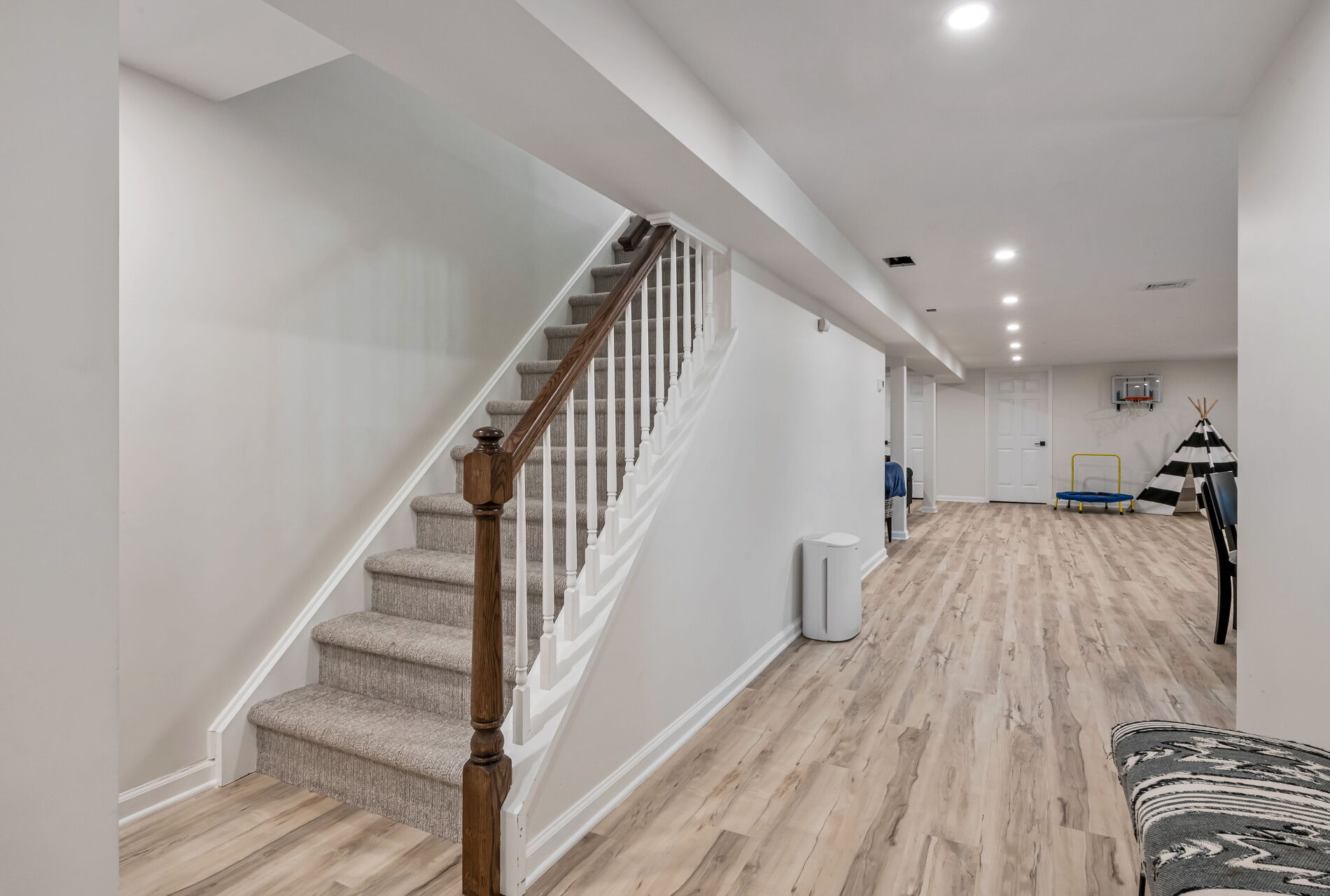 813 Sussex
