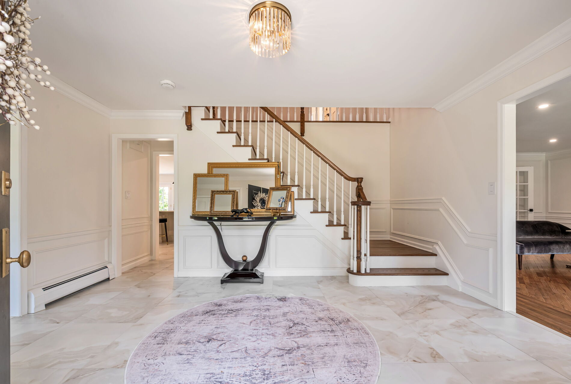 813 Sussex