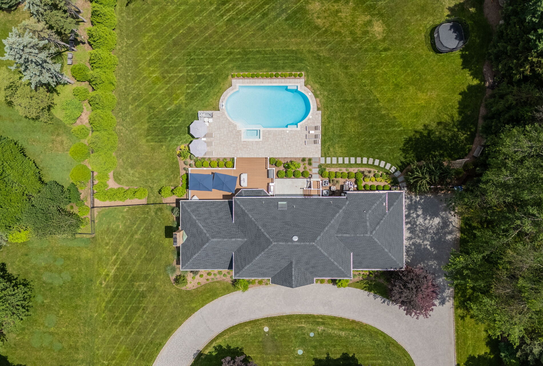 813 Sussex