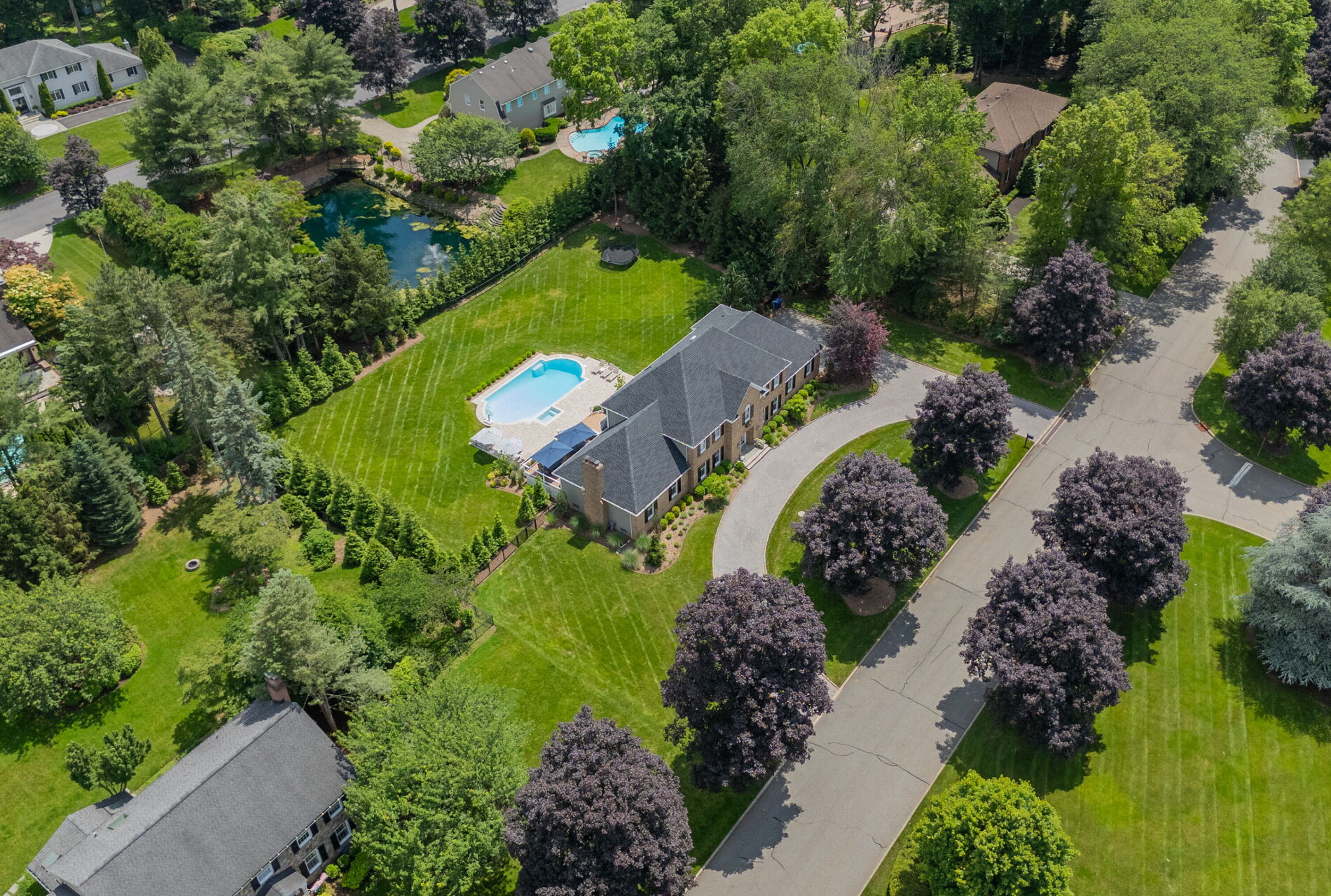813 Sussex