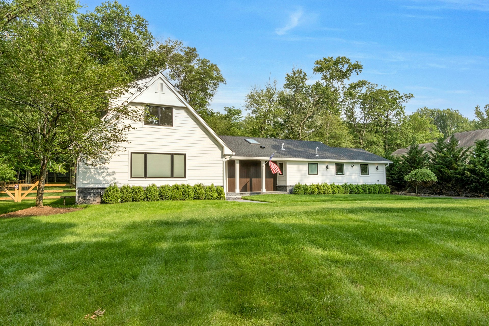 14 Rambling Brook Road 