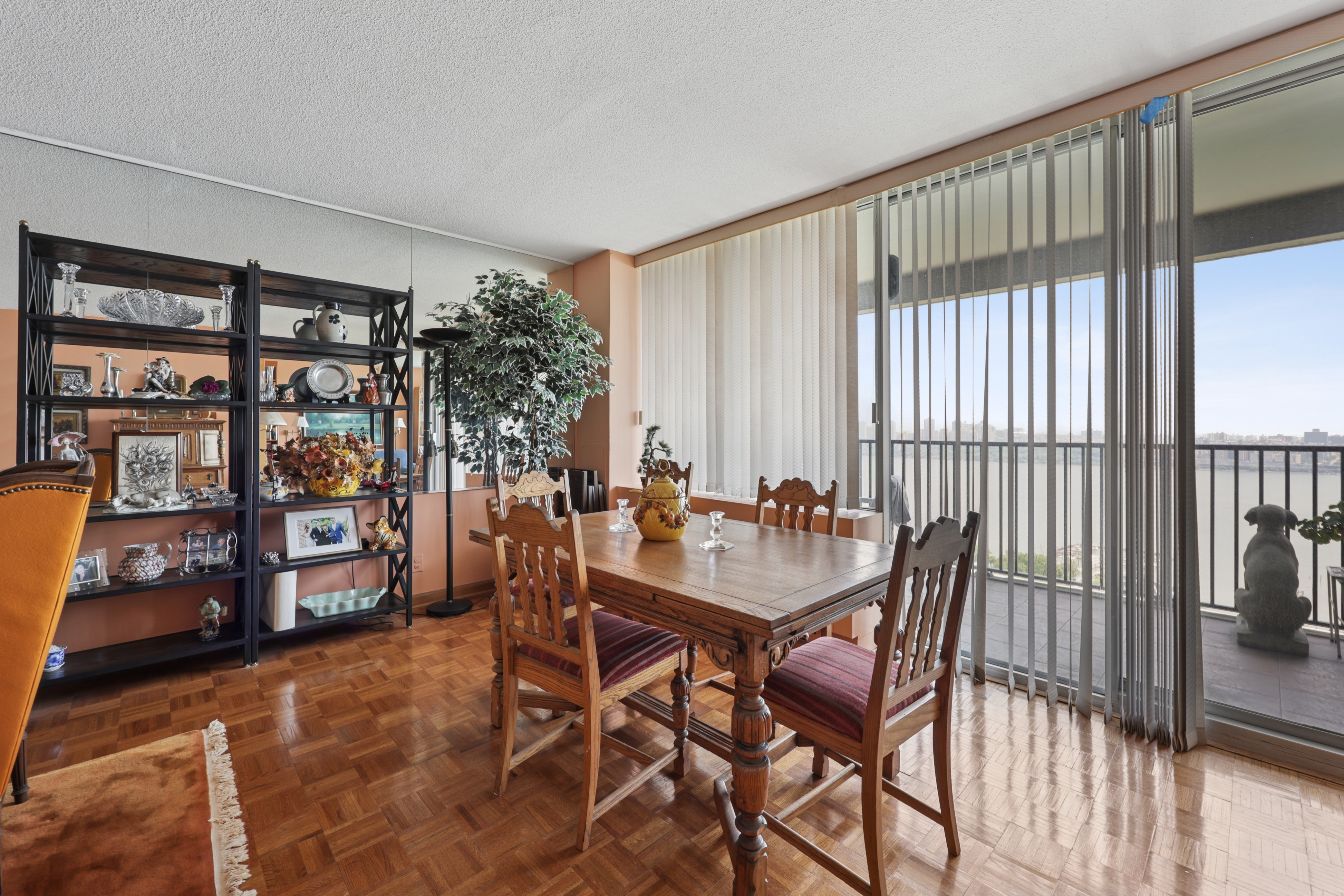 6 Horizon Road #903 