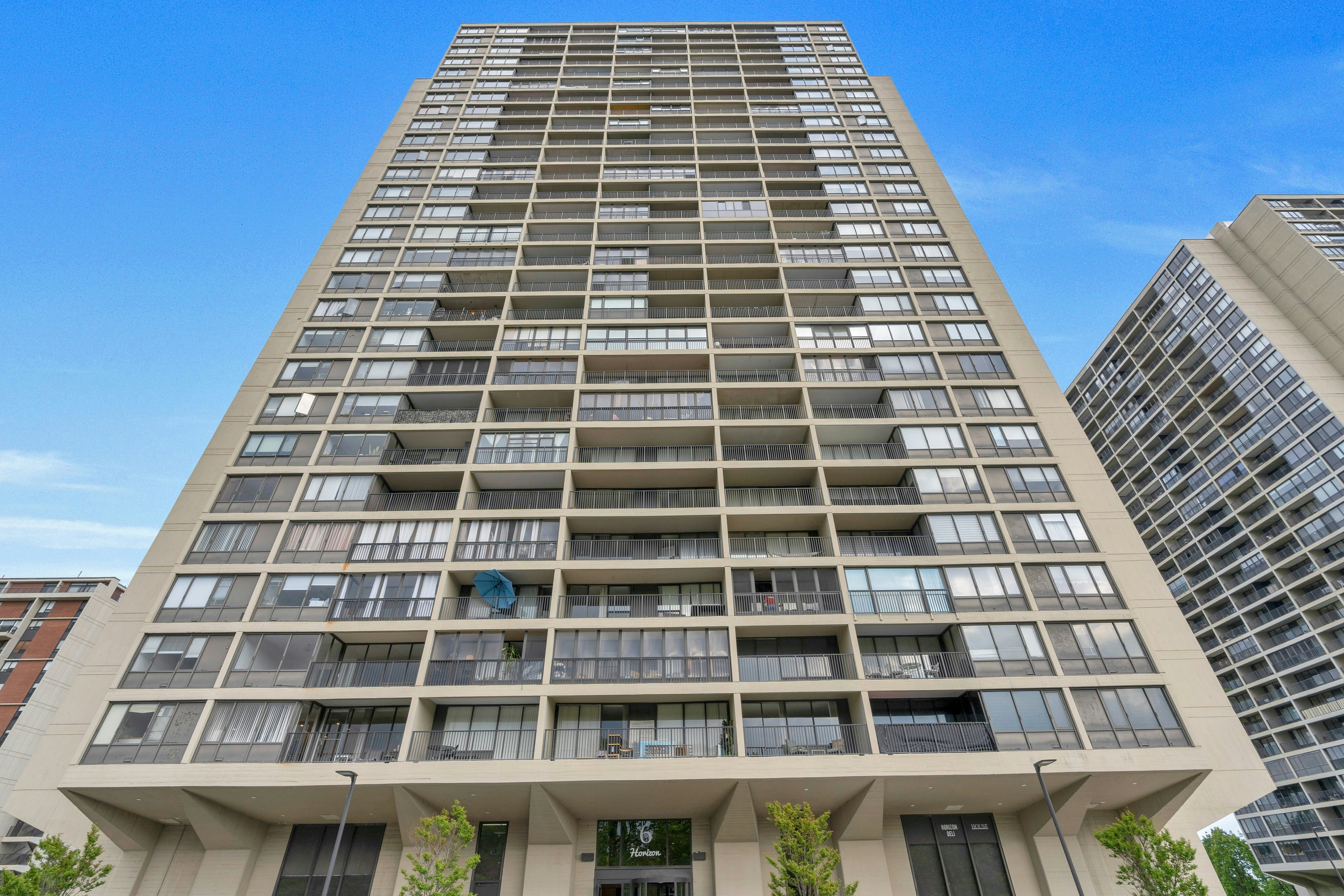 6 Horizon Road #903 