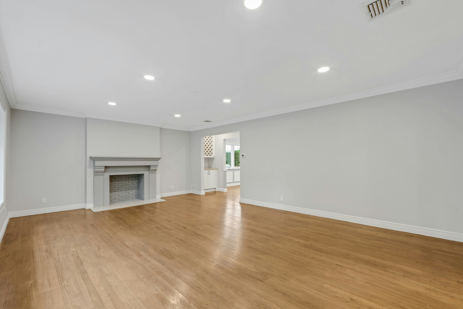 242 Brook Street 